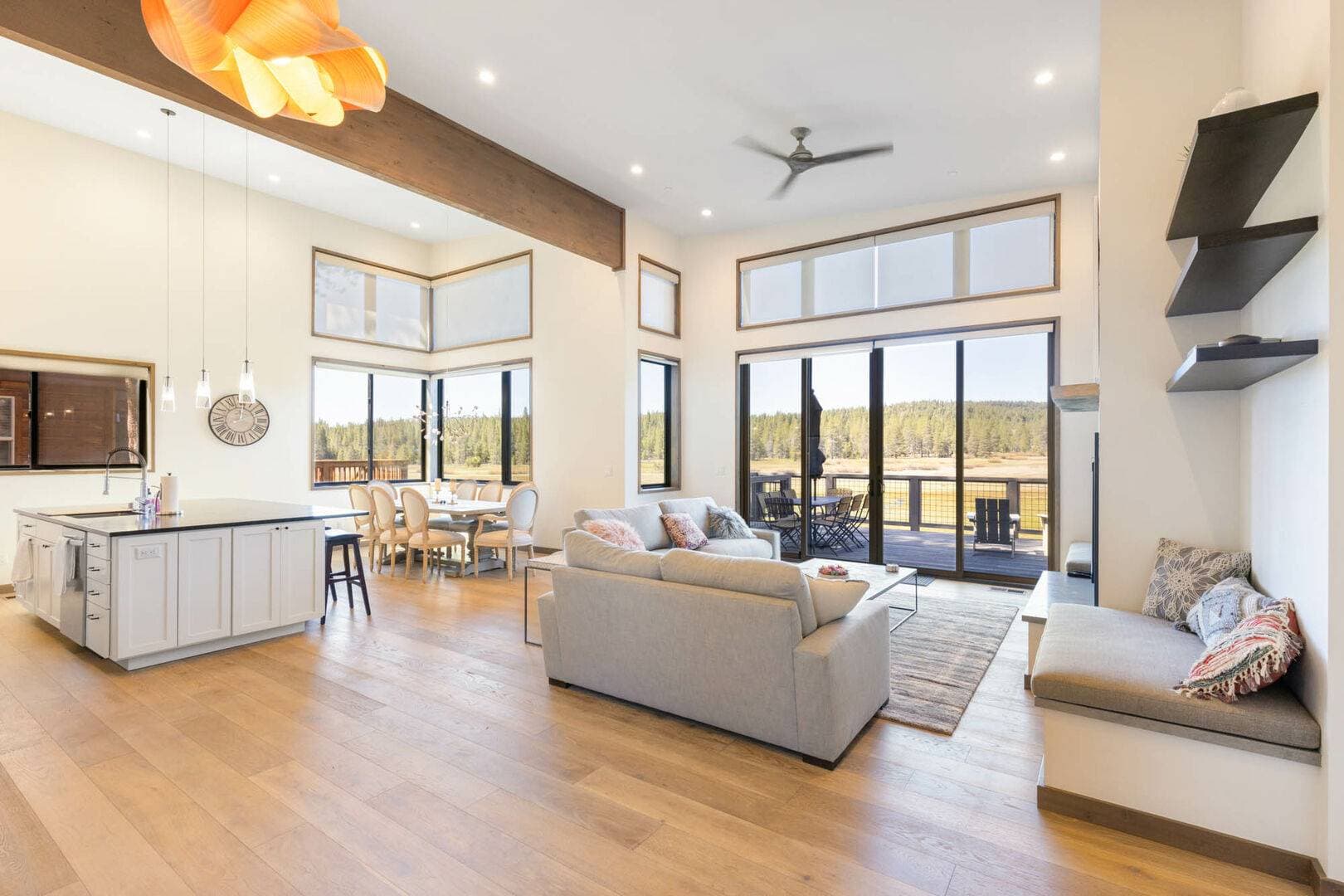 Meadowlark in Tahoe Donner - Image 2