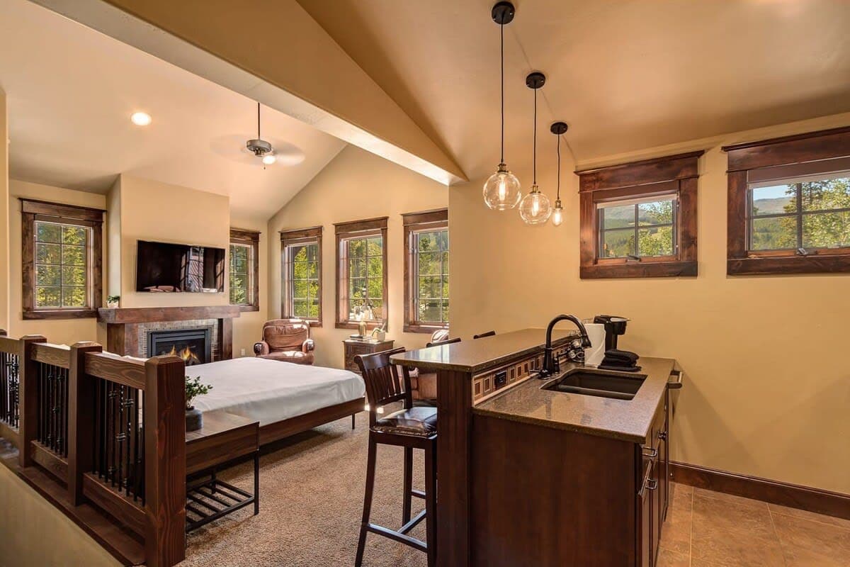 Ultimate Sanctuary - Image 24