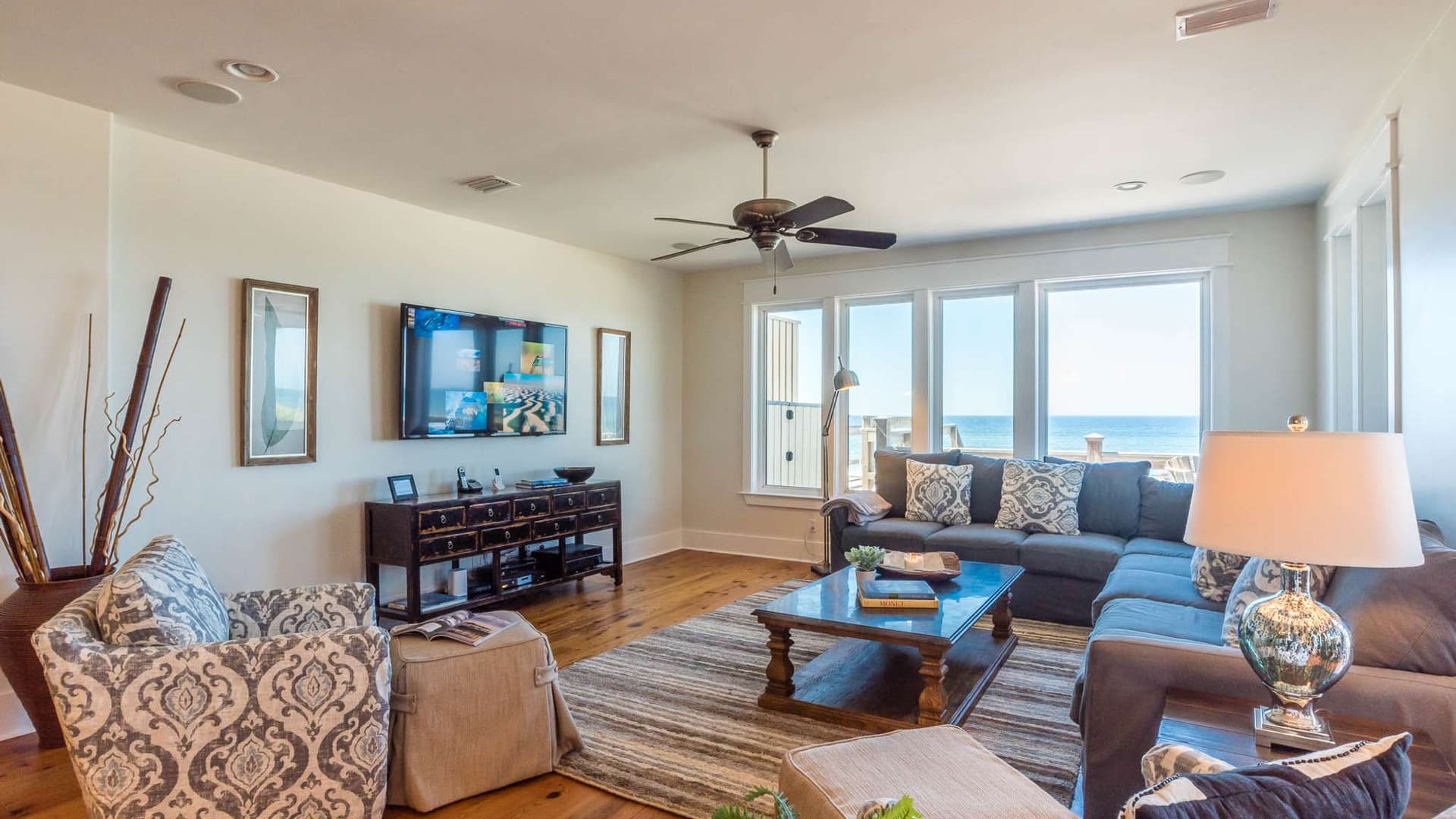 Pelican Paradise A+B - Image 36