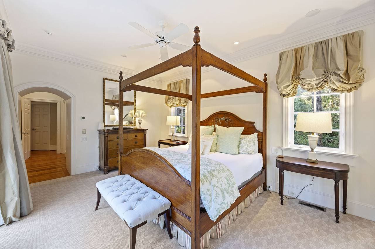 Yellow Throat Lane - Image 23