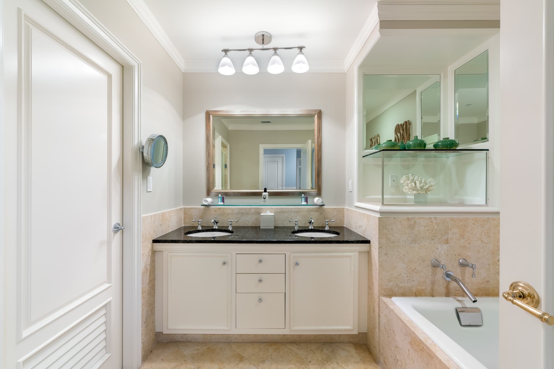 Ritz-Carlton Residence #410 - Image 6