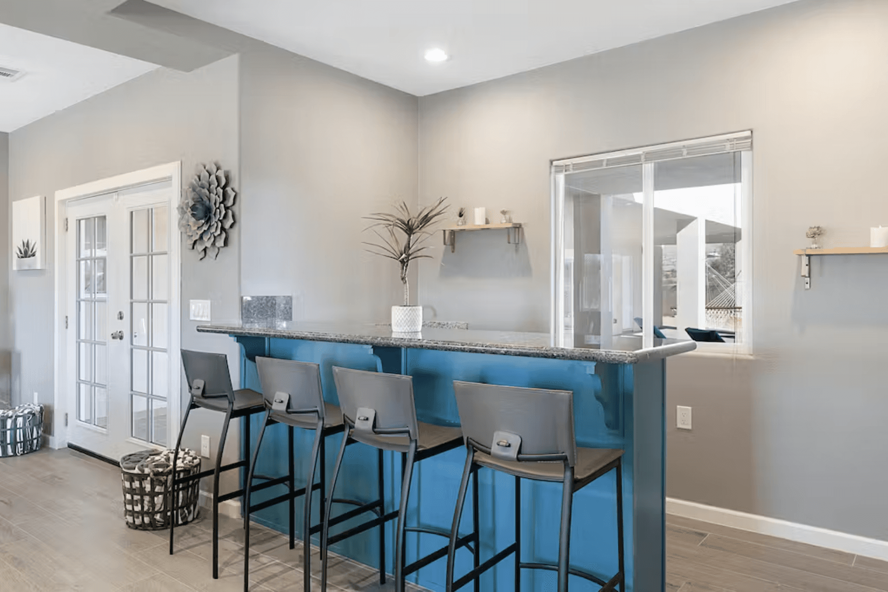 Hotwell Painted Hills Place - Image 4