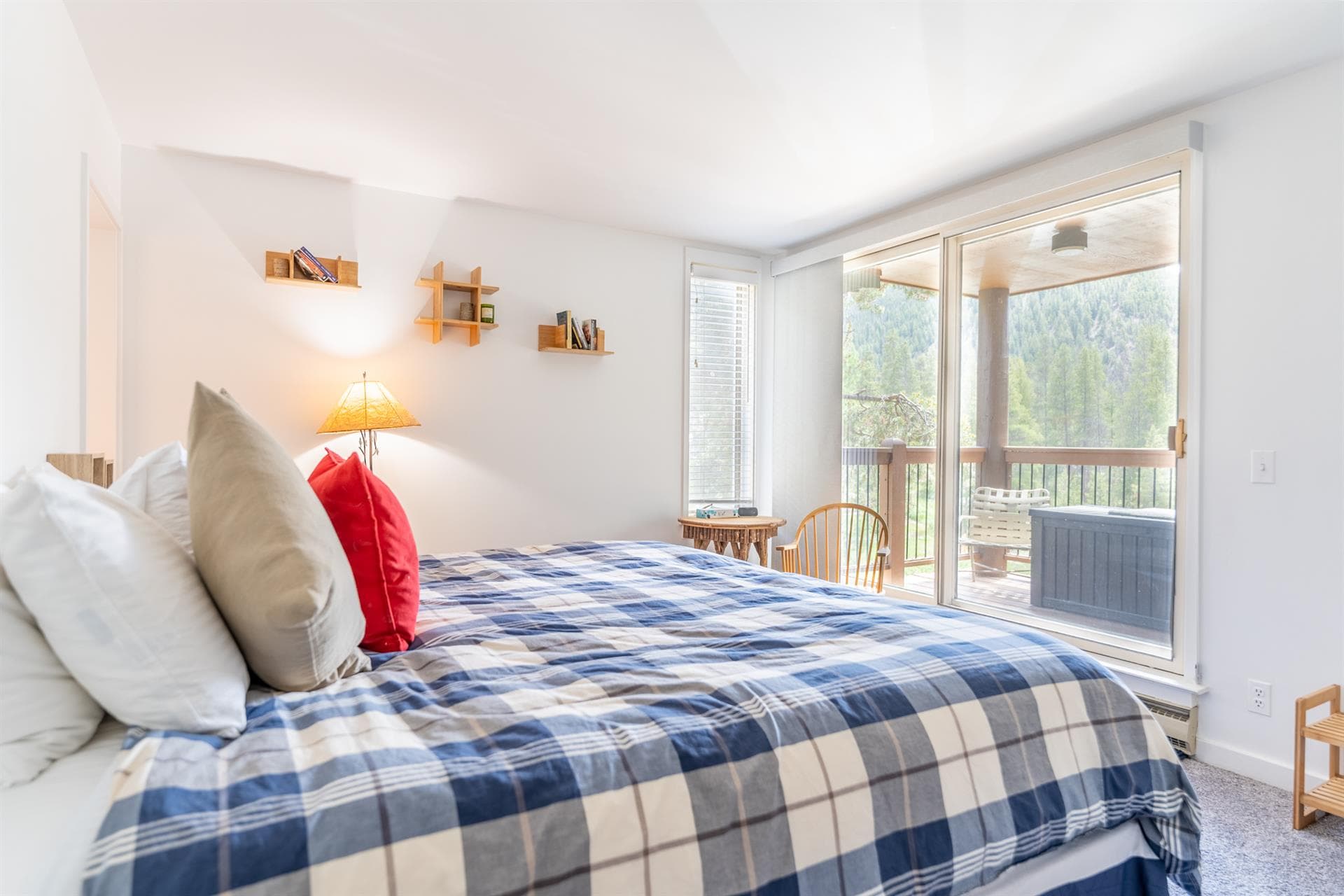 Soda Springs - Image 12