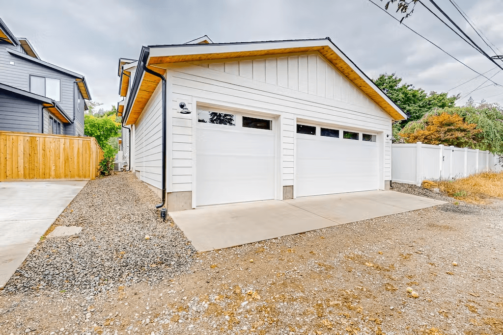 Gem House - Image 42