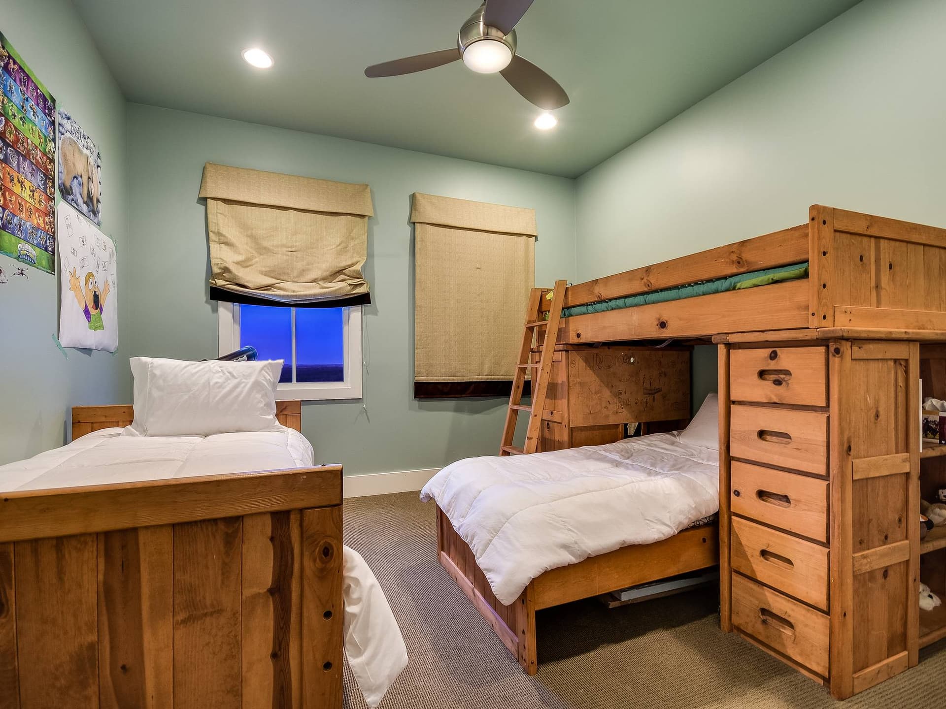 Canyon View - Image 28