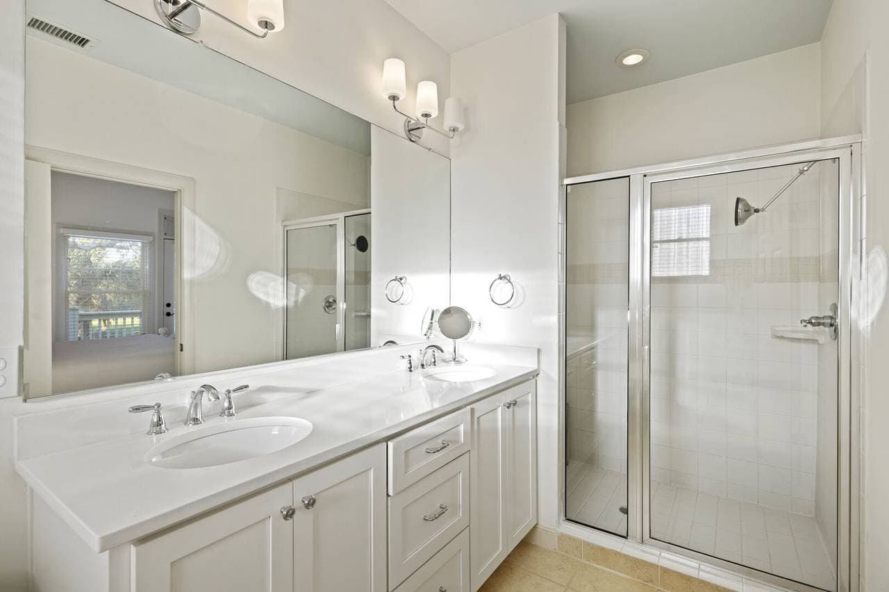 Silver Moss - Image 25