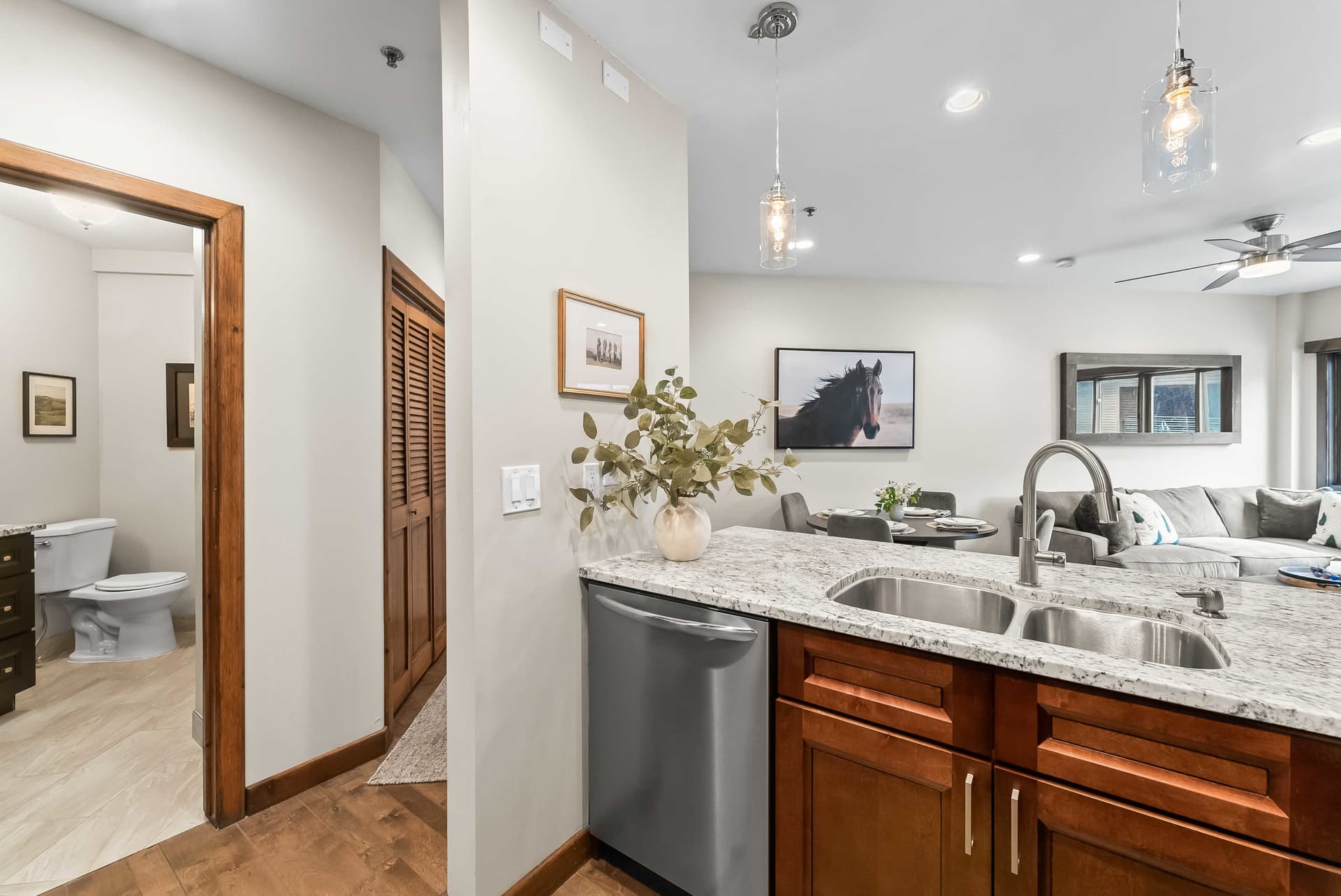 Summit Solace Chalet - Image 6