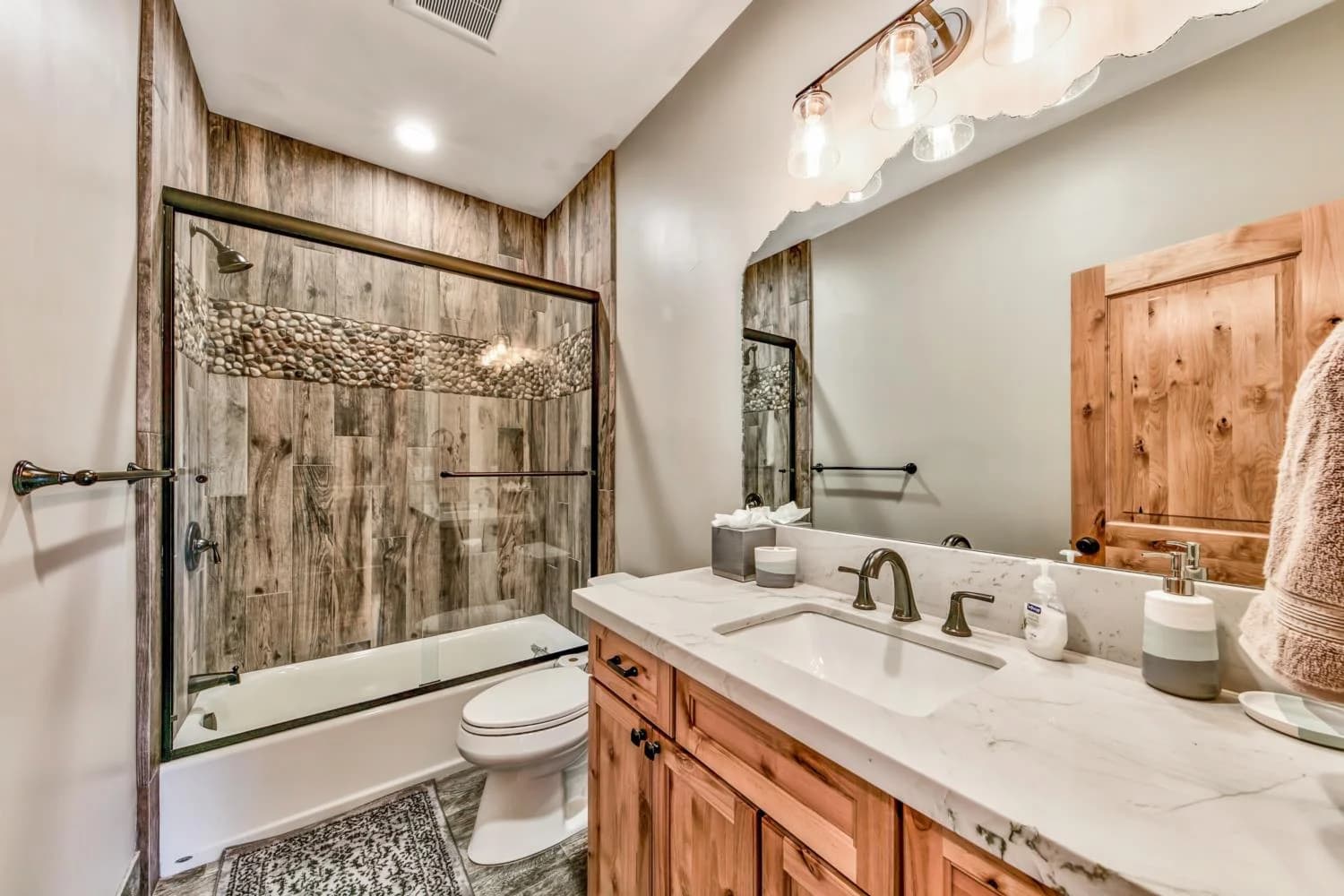 Cornelian House - Image 18