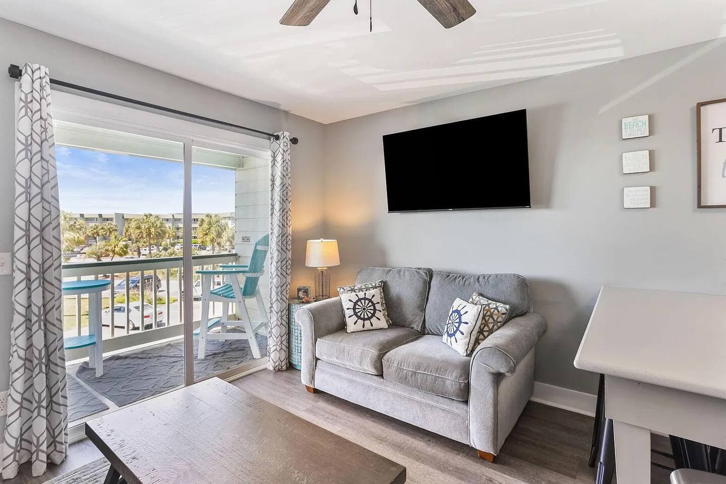 Ocean Boulevard Residence - Image 15