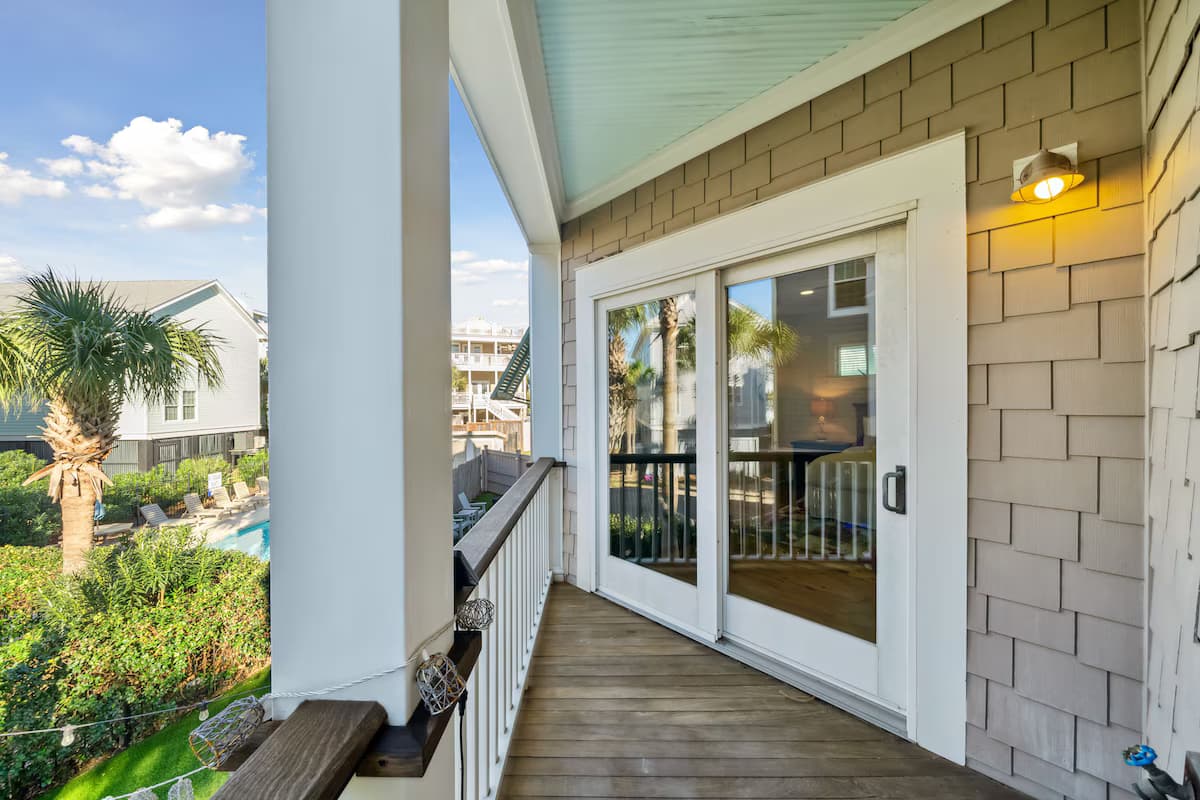 JC Long Villa - Image 28