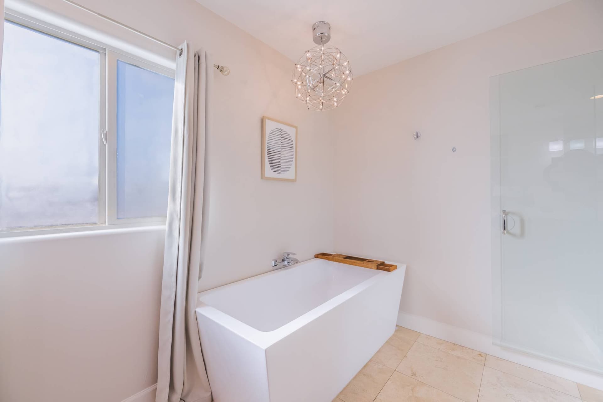 Luxe Resort Retreat - Image 21