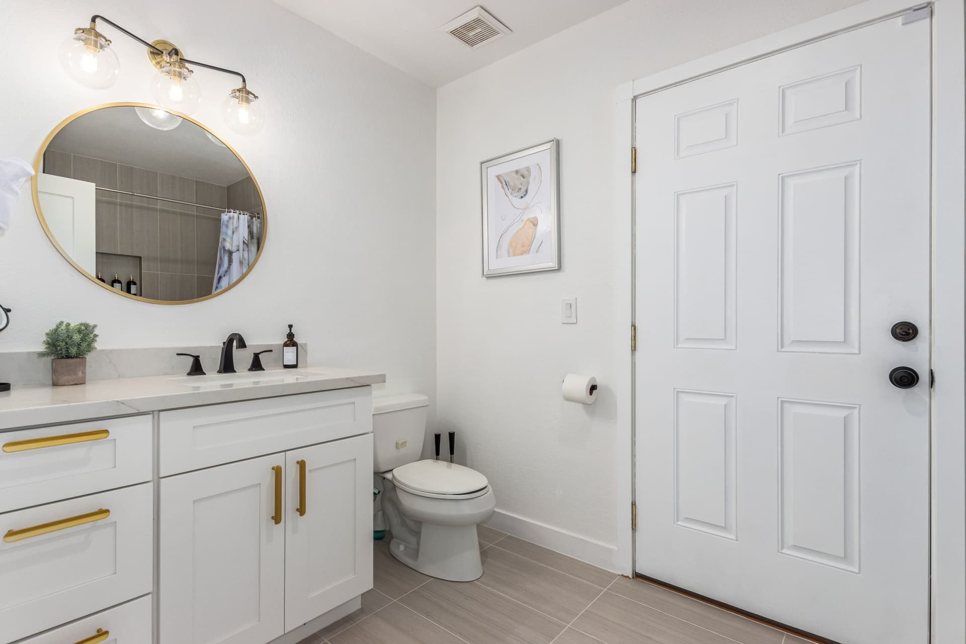 Corrine Family Escape - Image 28