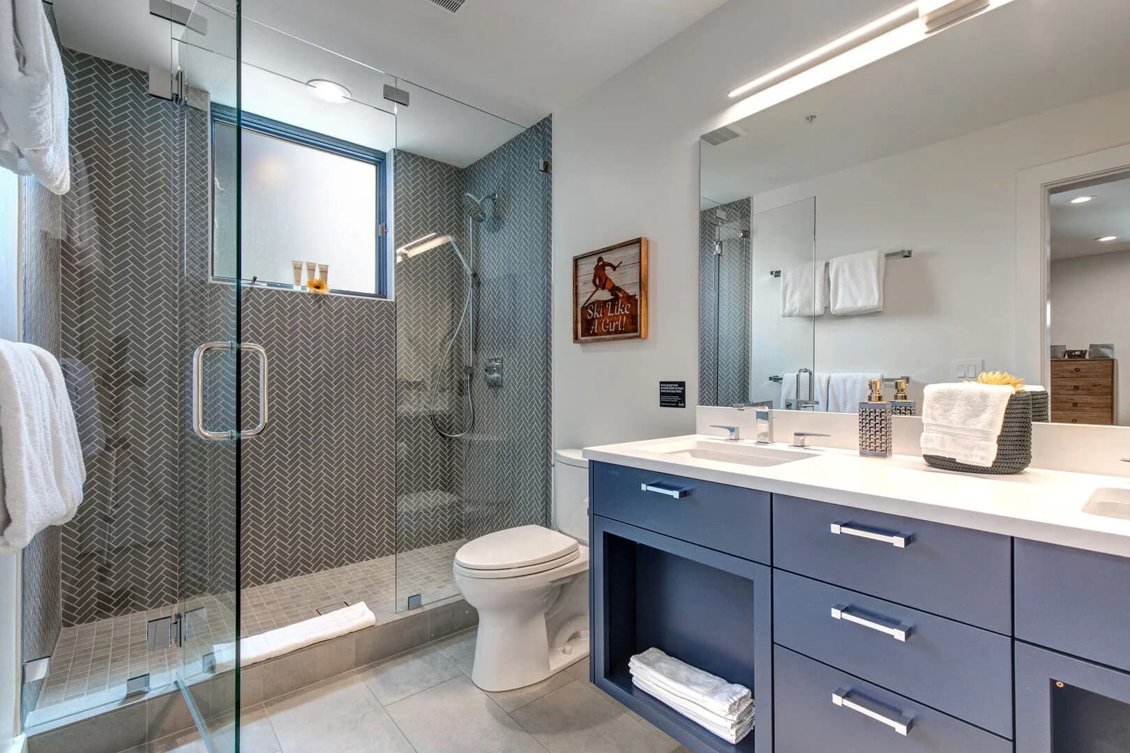 Black Bear Residence - Image 28