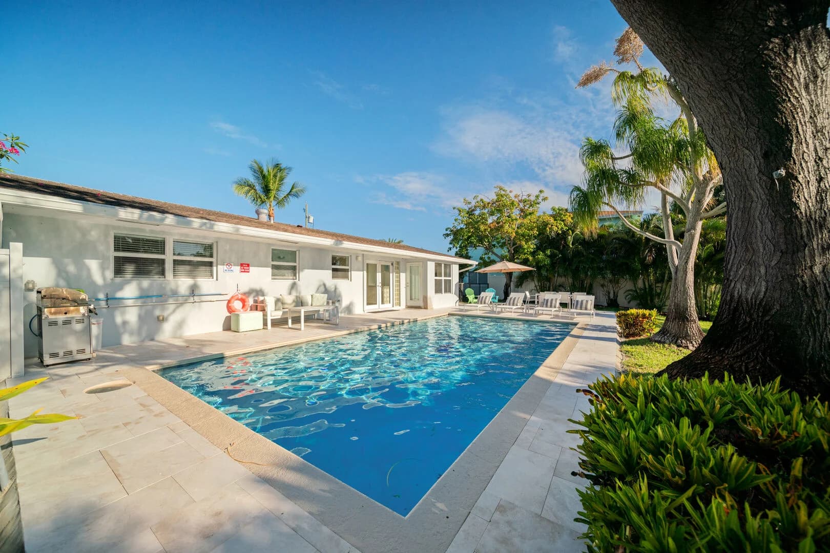 Chapel Hill House - Image 26