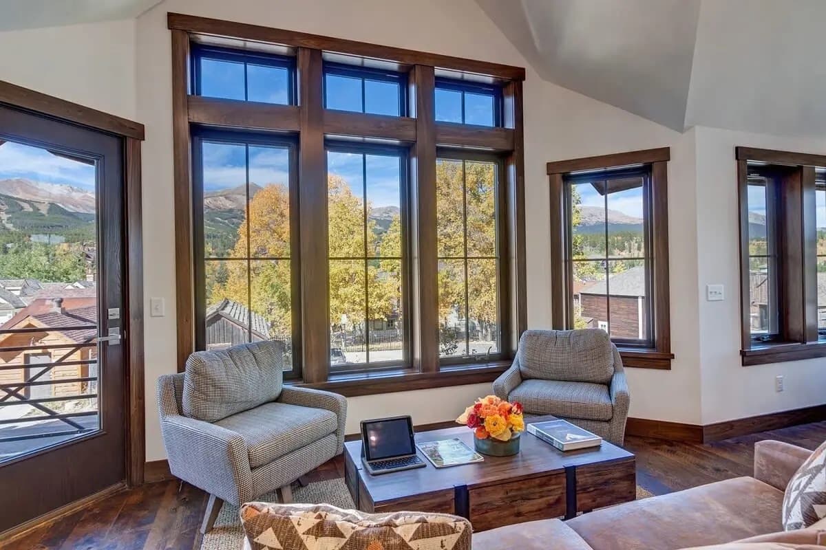 Aurum Condo - Image 5