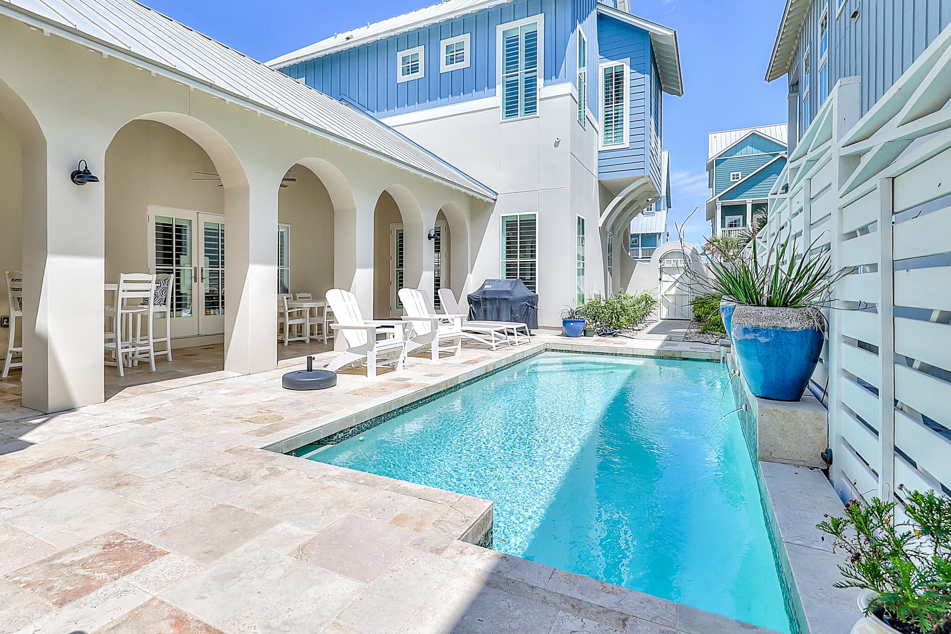 Sunrise Avenue House - Image 2