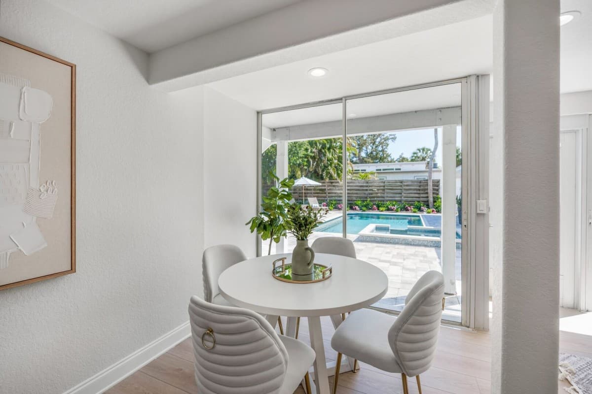 Shore Thing - Image 10