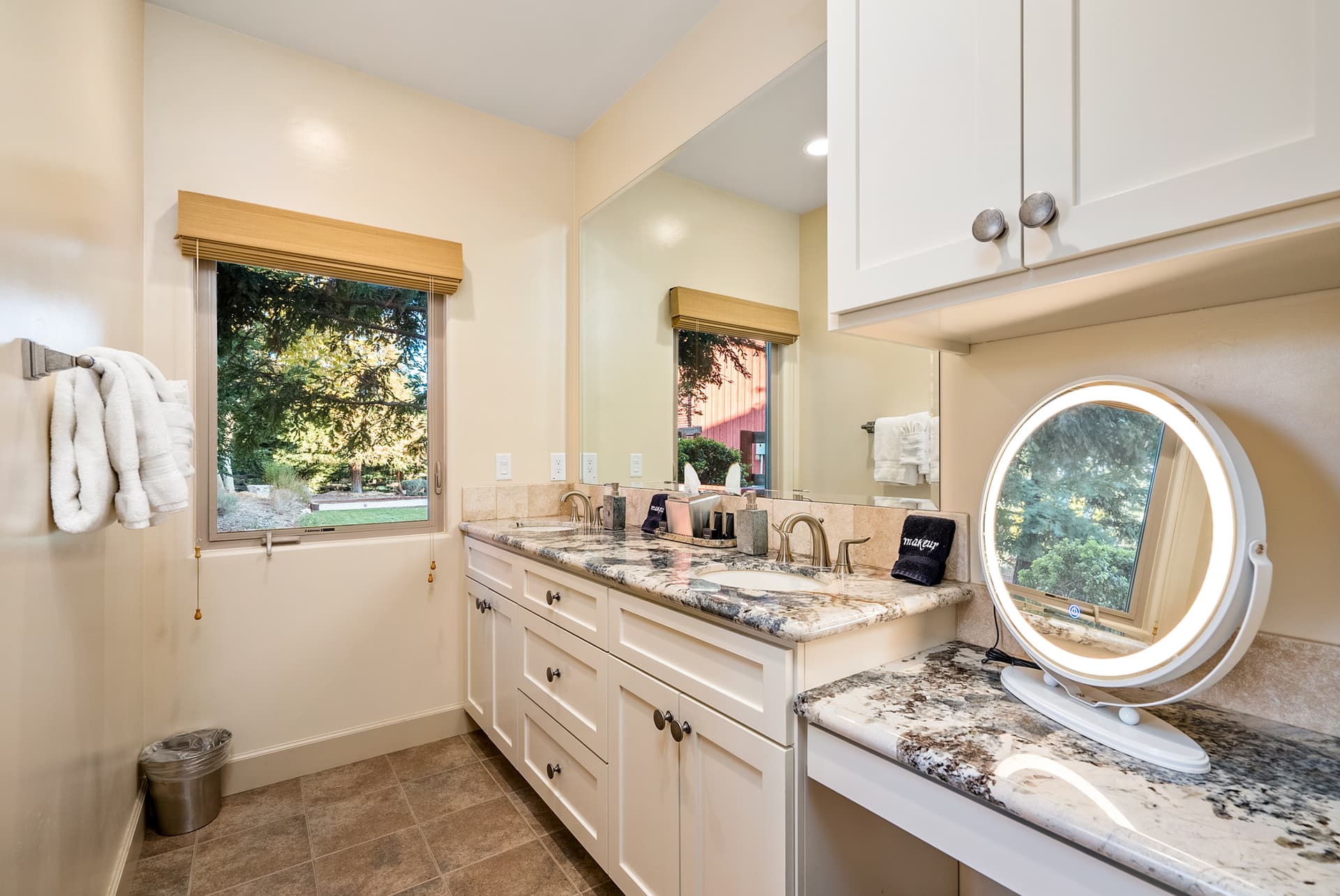 Mission Vineyard House - Image 29