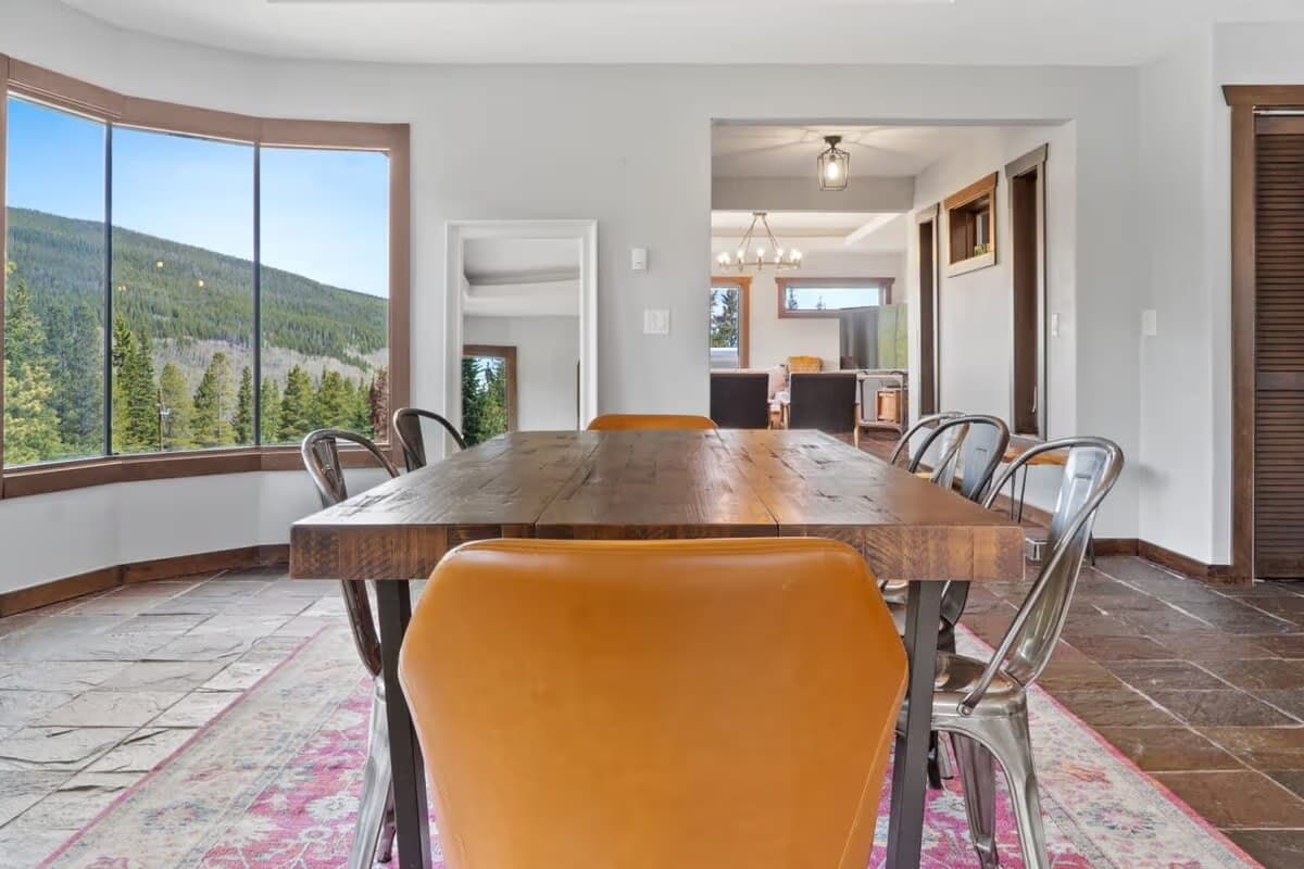 Forestlight Hideaway - Image 9