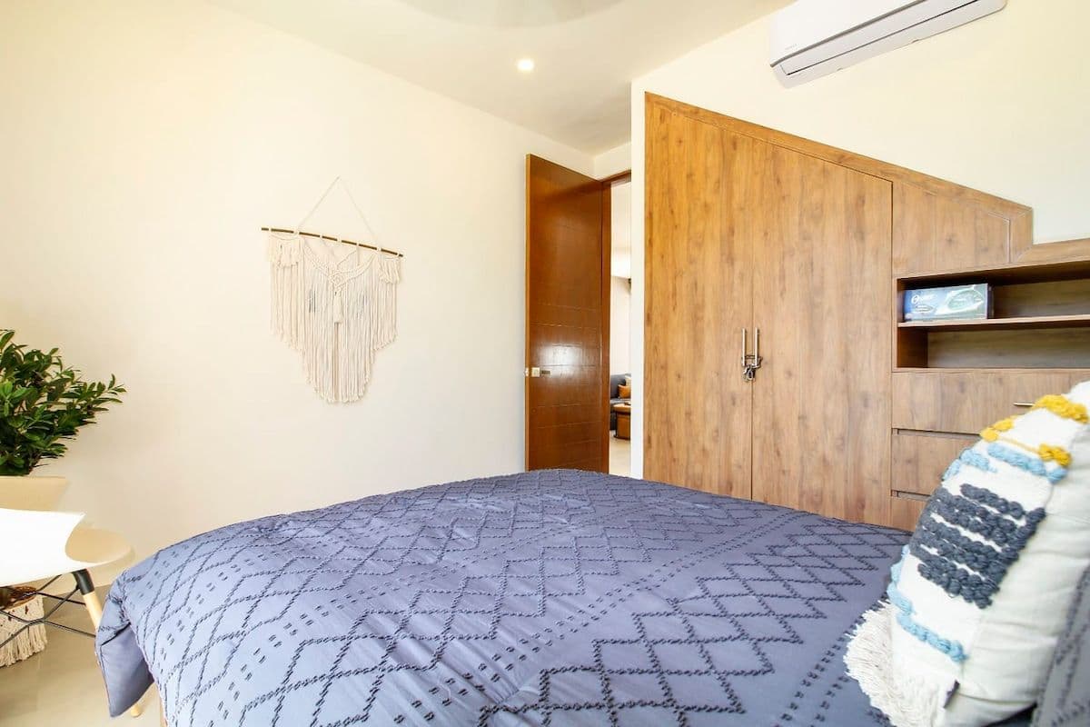 Bright Serenity Escape - Image 16