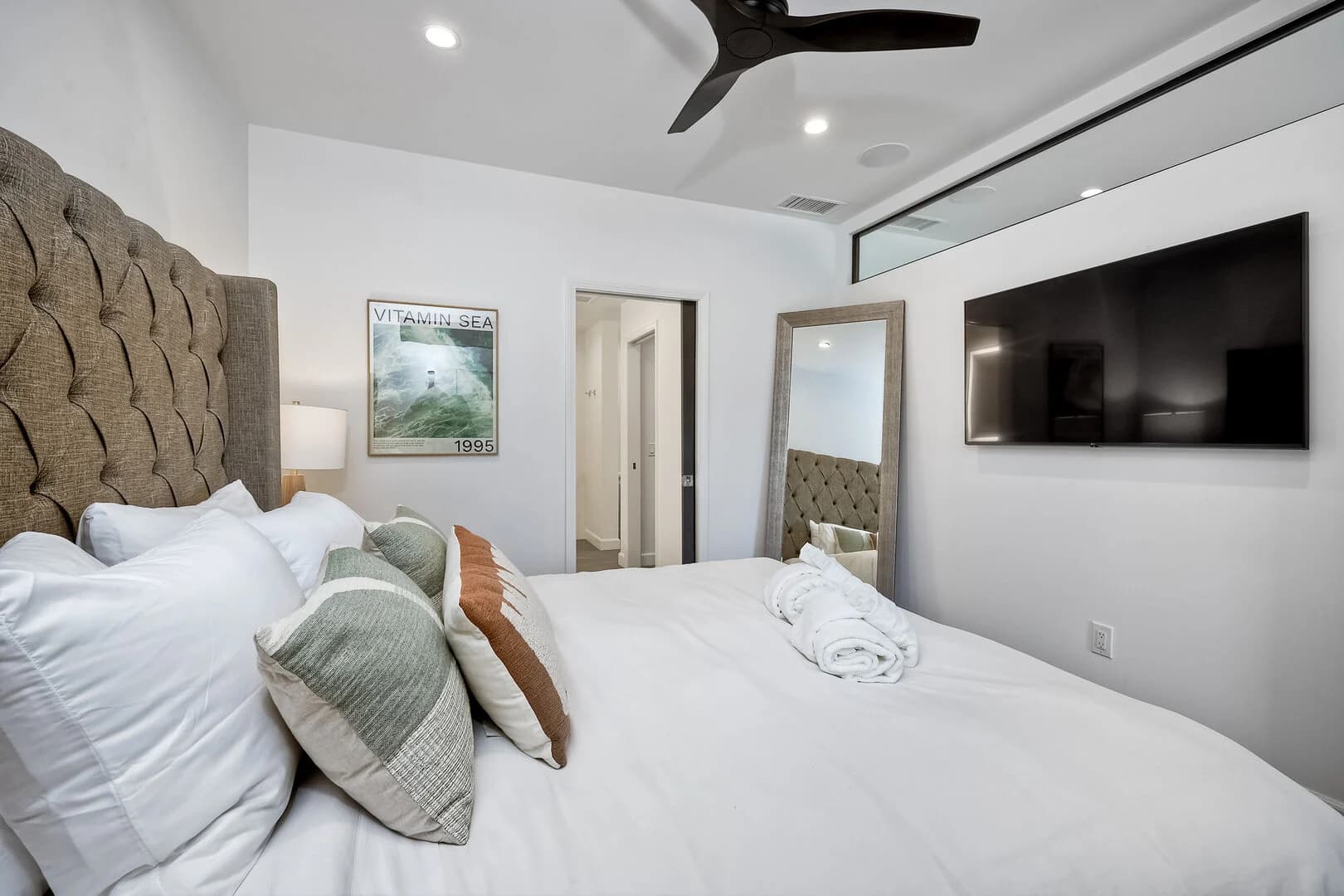 La Costa Lujo - Image 7