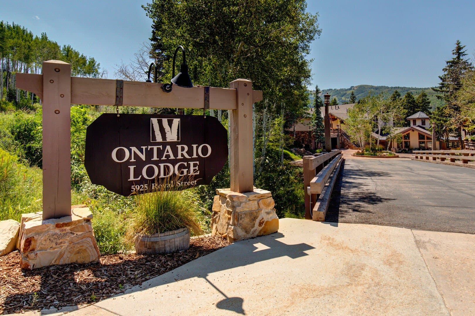Ontario Lodge - Image 35