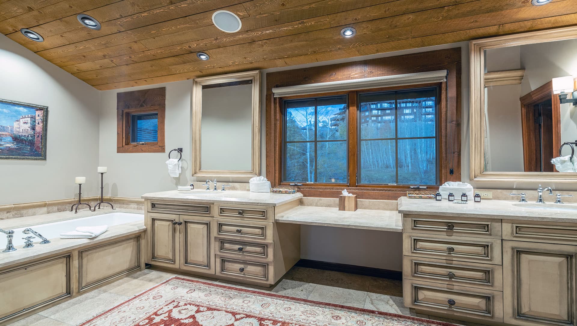 Country Club Estate - Image 27