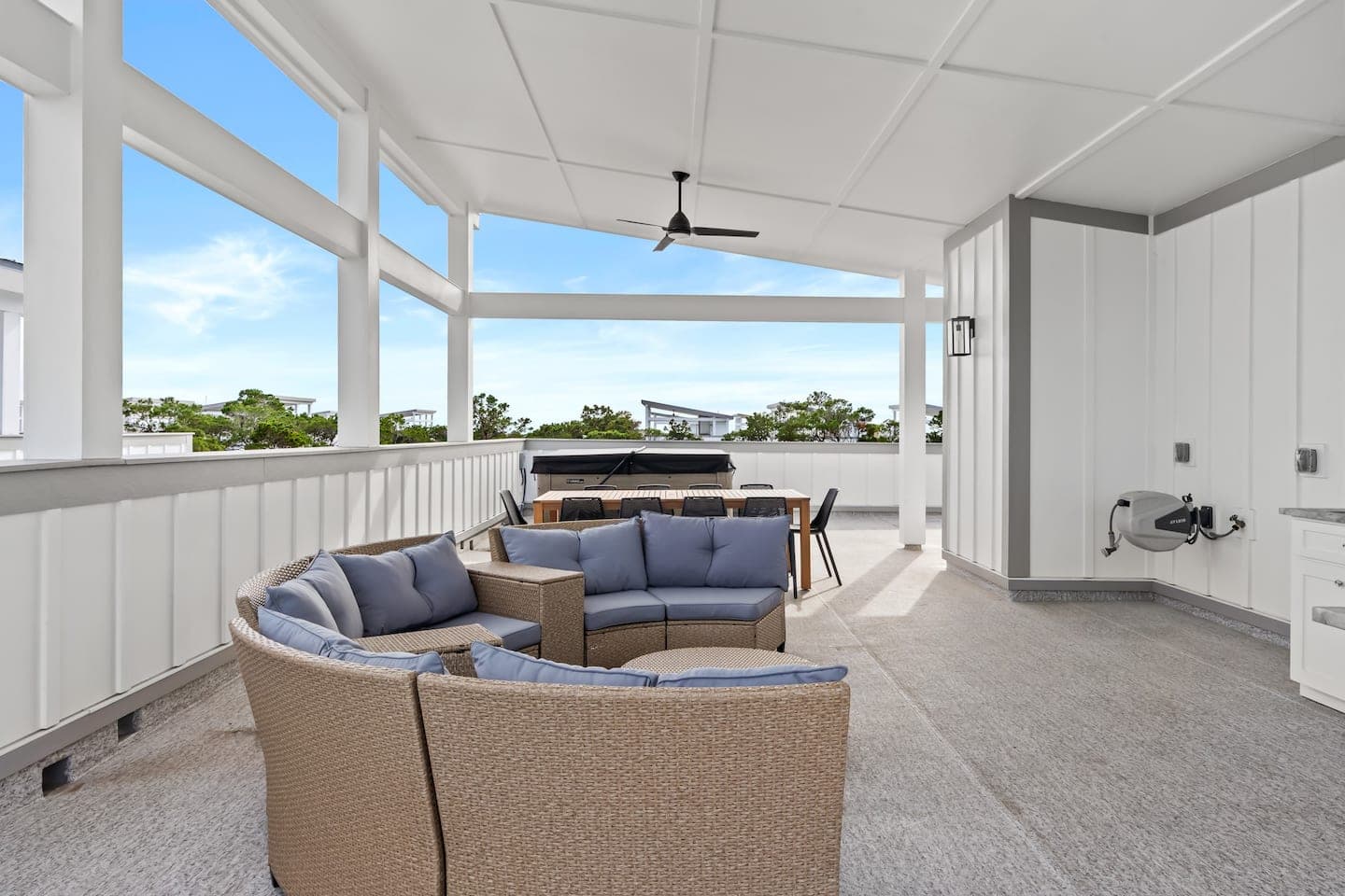 Sea Dweller - Image 45