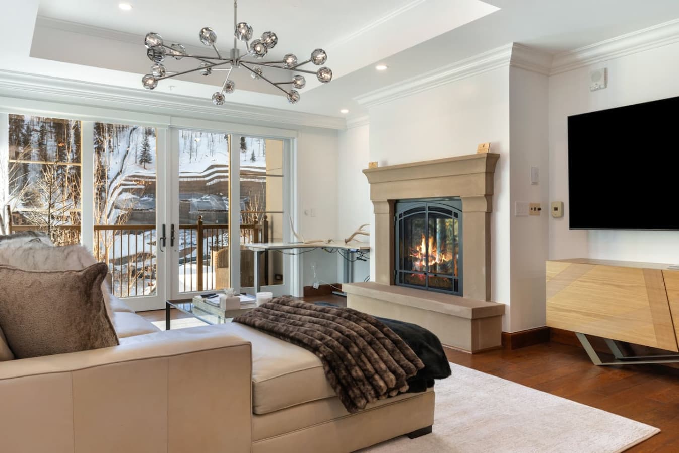 Ritz-Carlton Suite #303 - Image 5