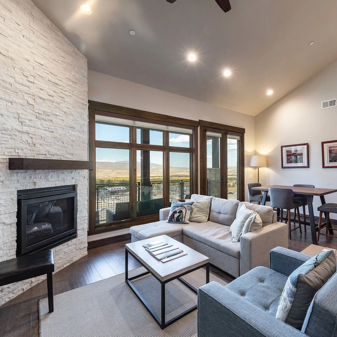 Blackstone Residences #3B - Image 1