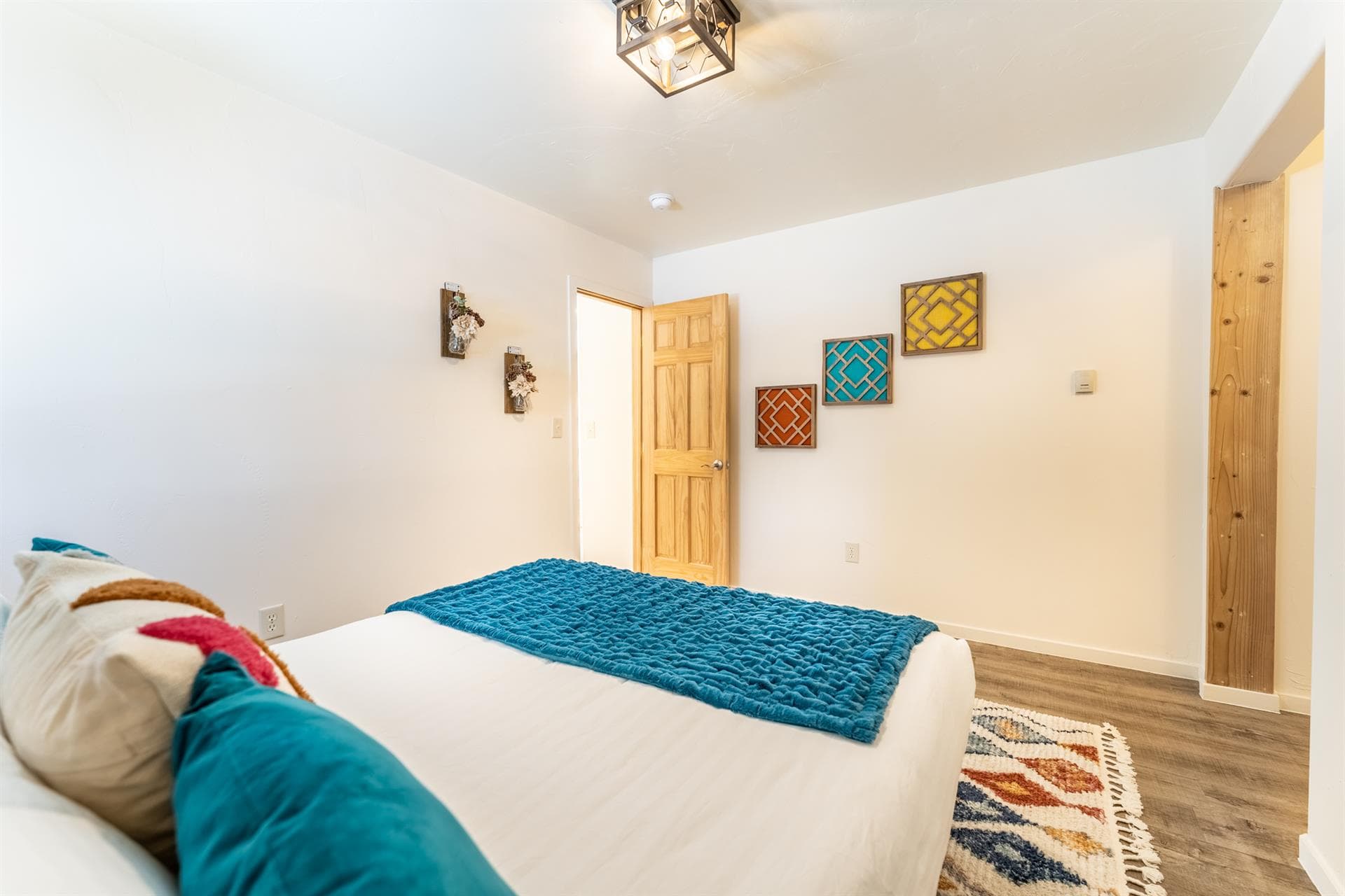 Rasor Court House - Image 28