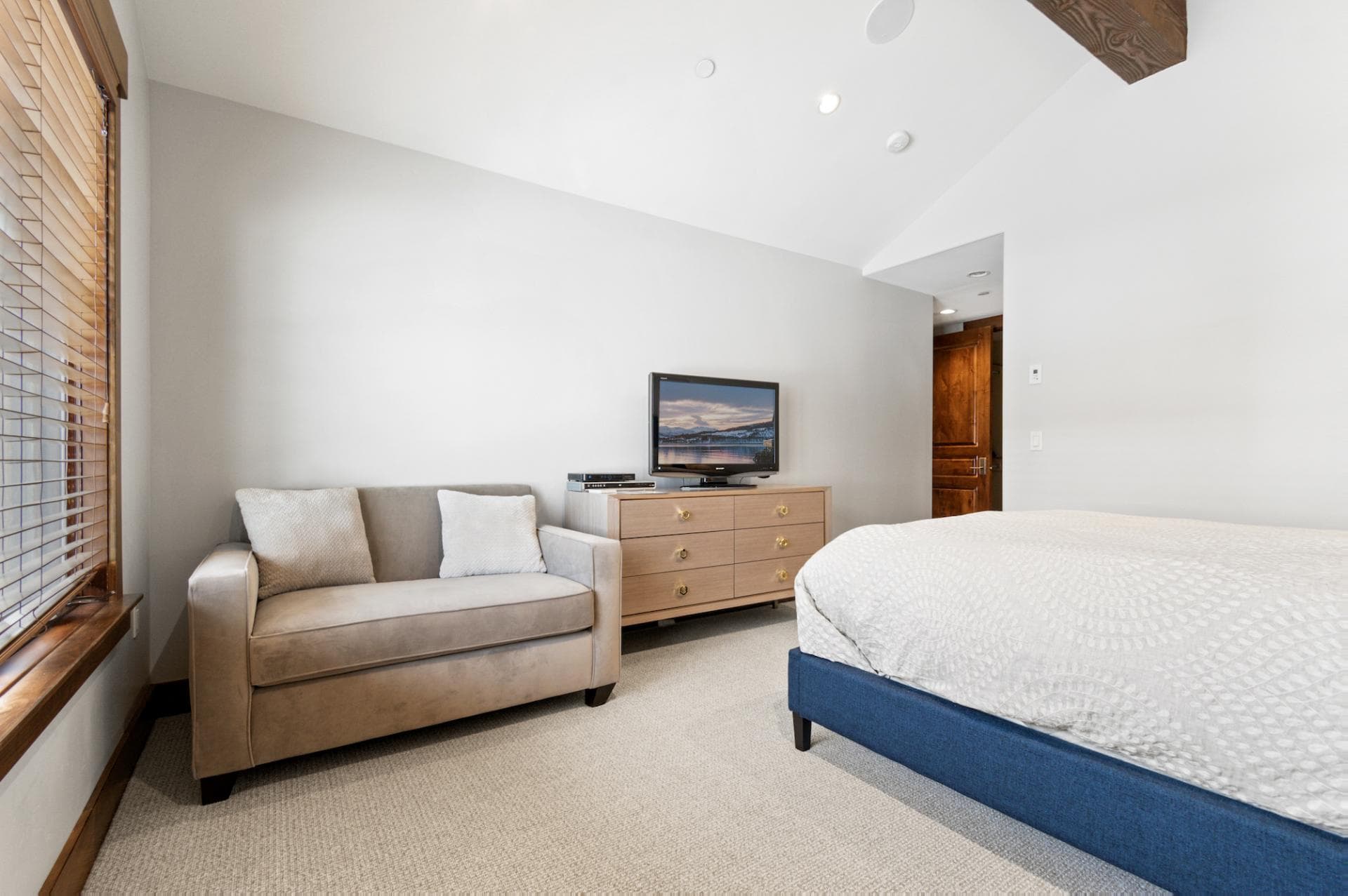 Silver Star #33 - Image 12