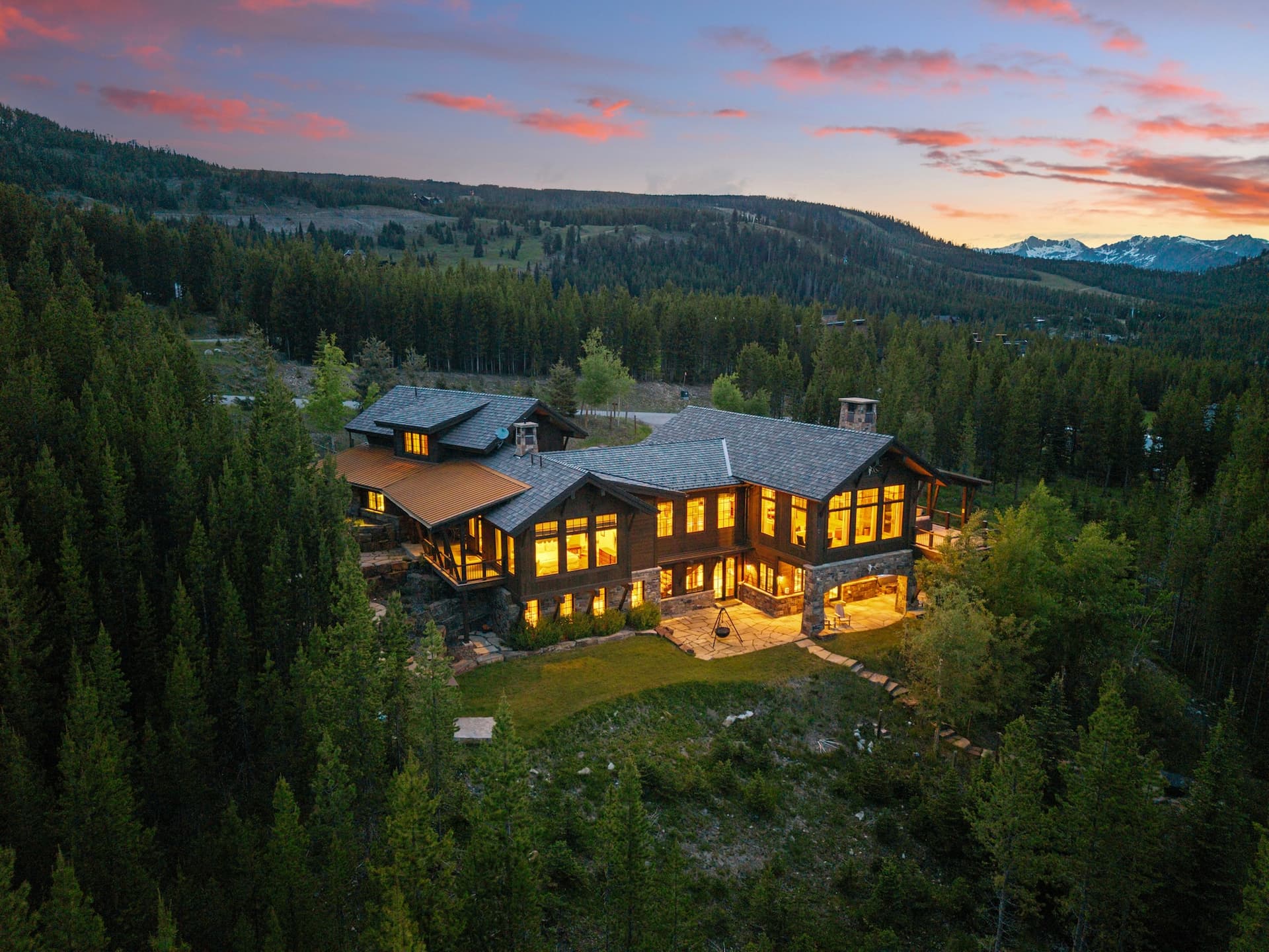 Last Best Chalet - Image 68