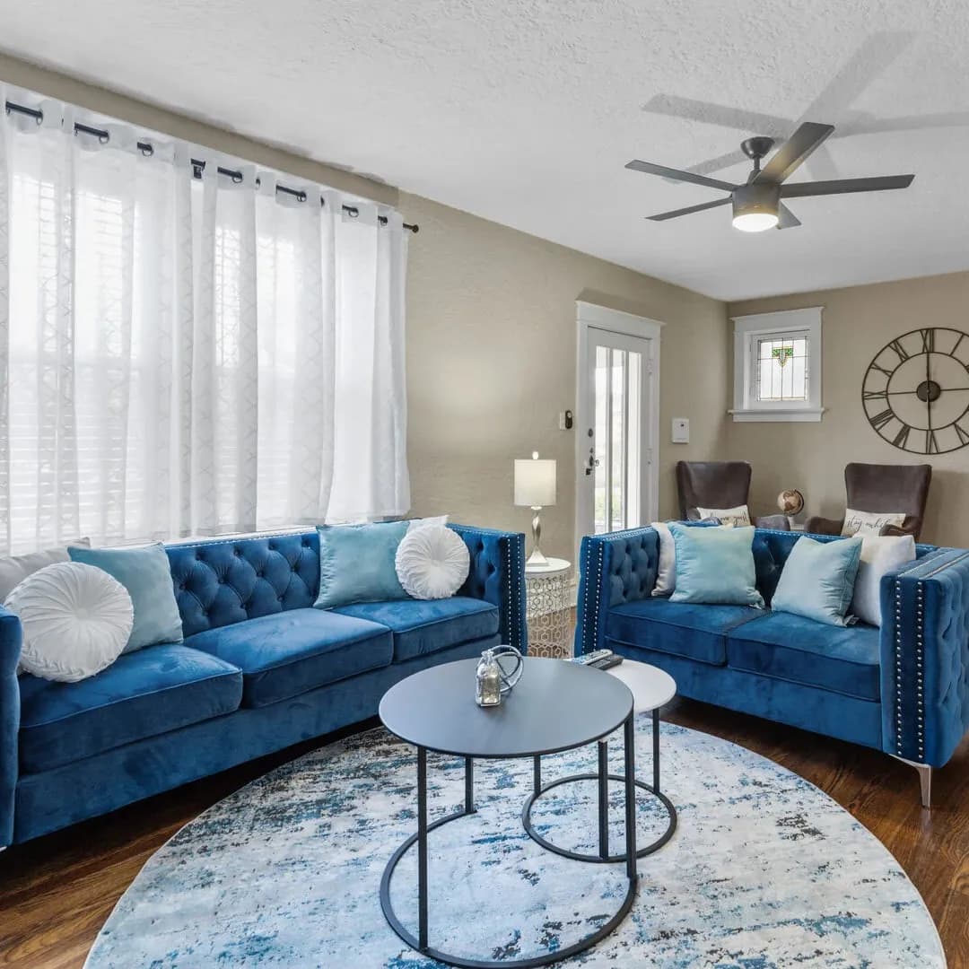 Kingshighway Manor - Image 1