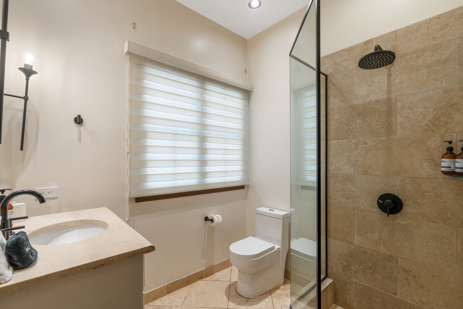 Ibis Condo #10 - Image 13