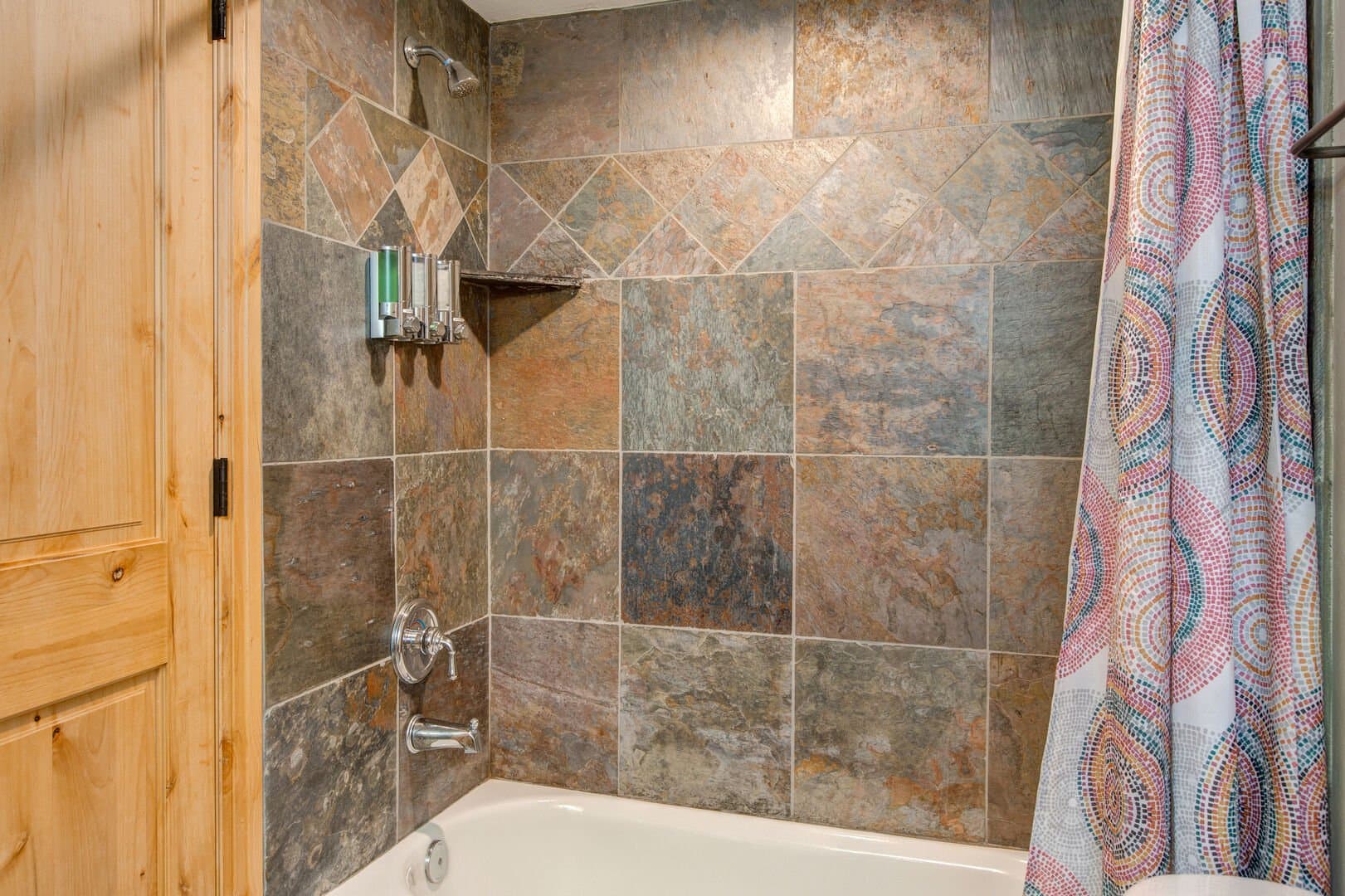 Mountainside Place - Image 29