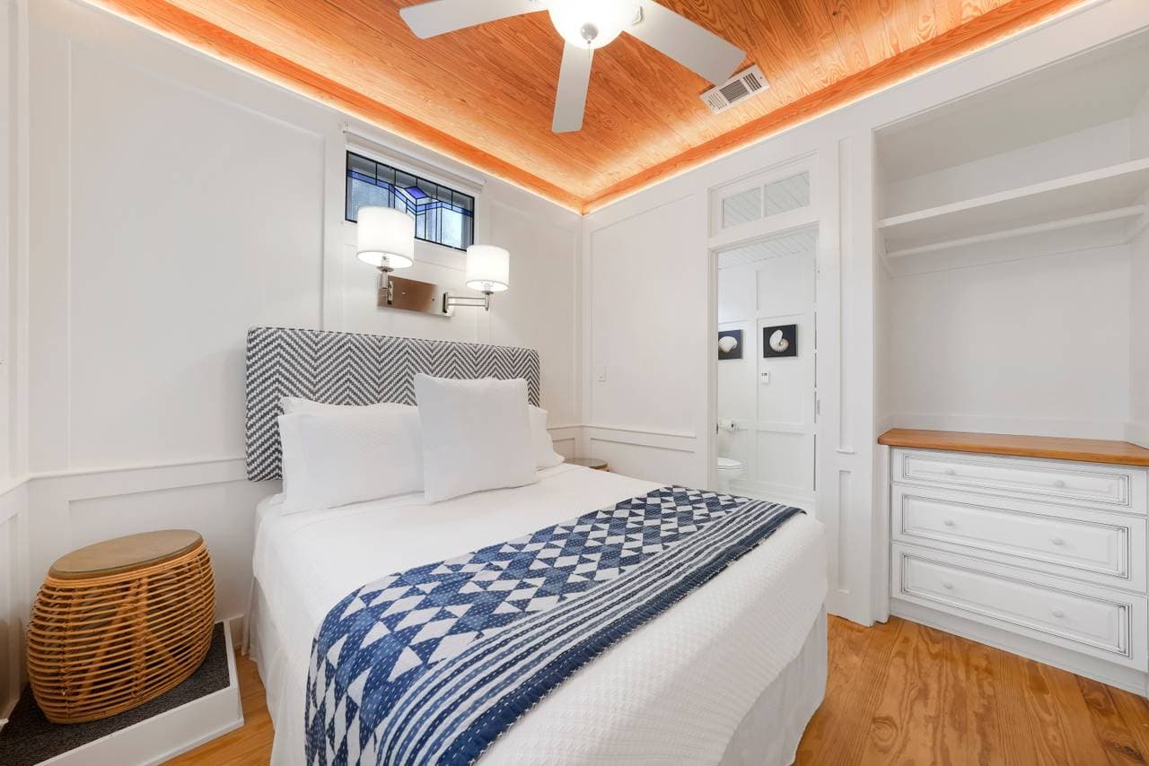 Little Lodge - Image 23