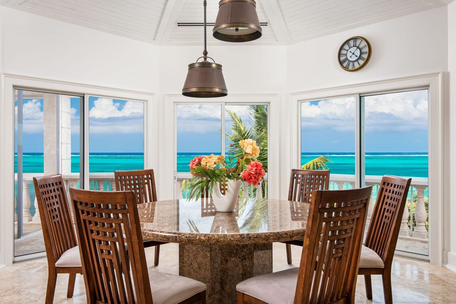 Blue Mountain Villa - Image 2