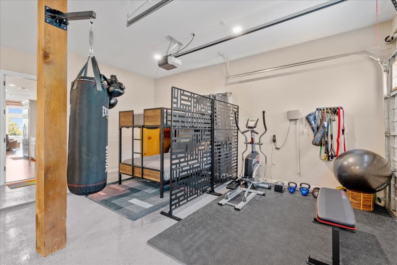 Butler House - Image 26