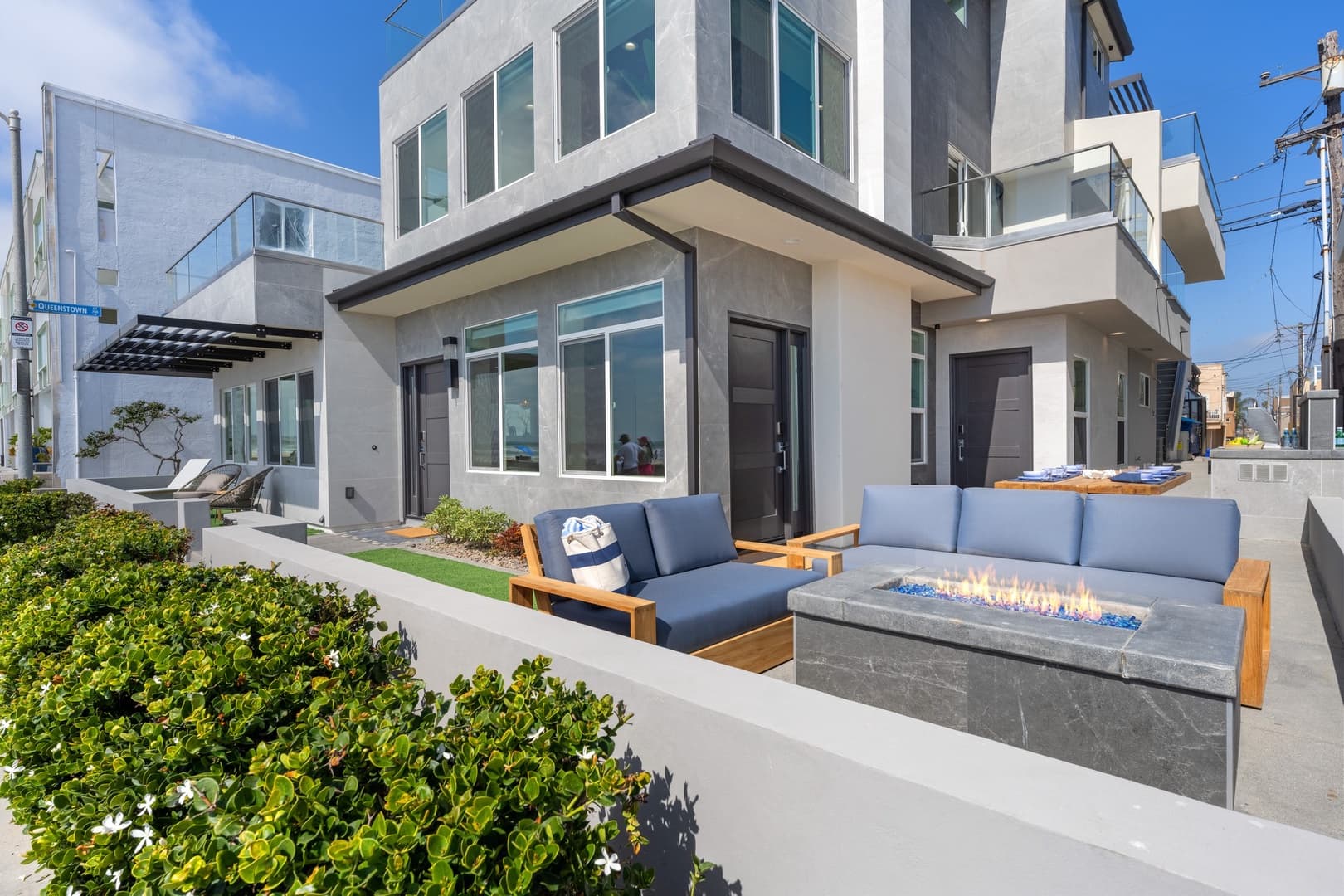 Oceanfront 1 North - Image 1