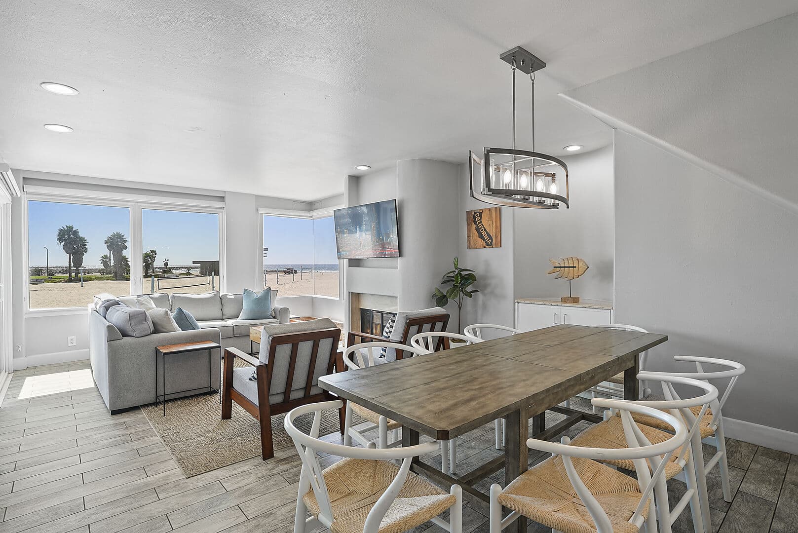 Oceanfront Palm House - Image 3