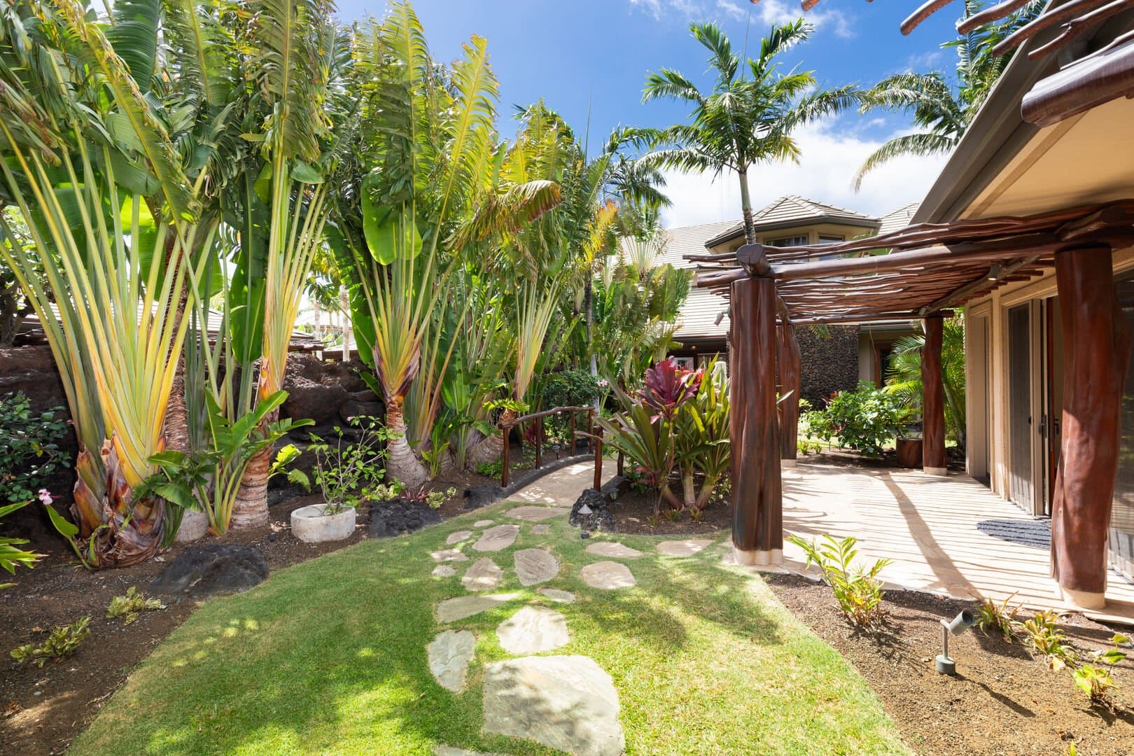 One Ocean Ohana - Image 47