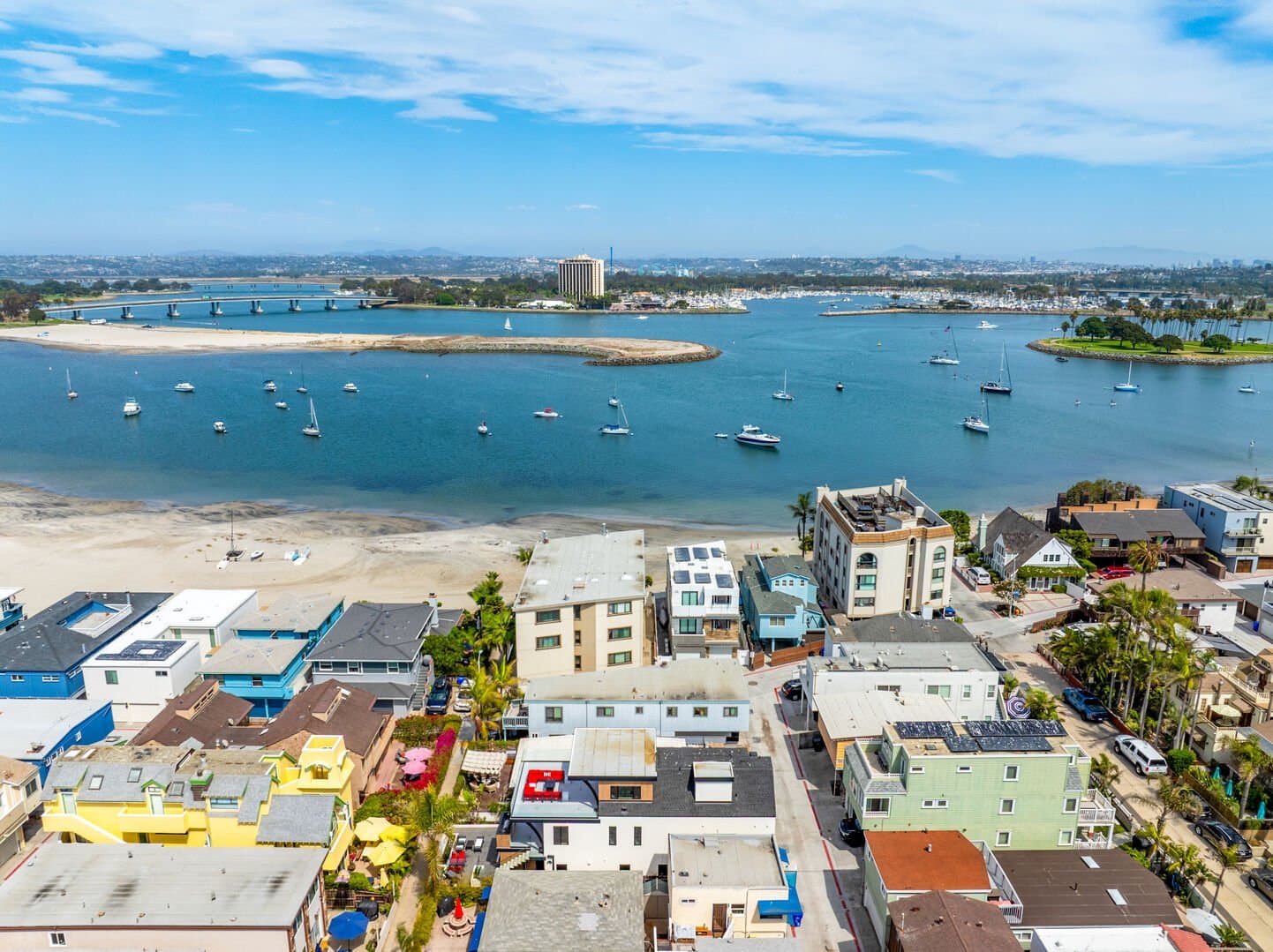 Modern Beach Vibes (Upper) - Image 39