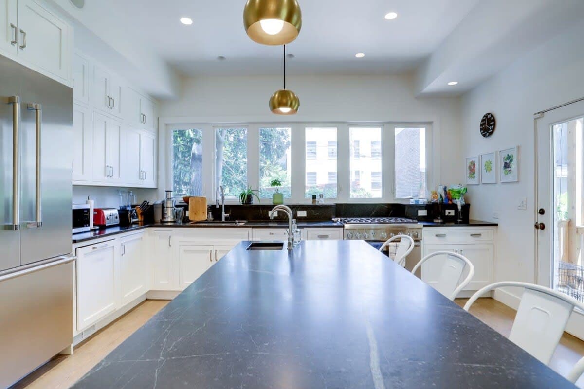 Grand Victorian House - Image 22