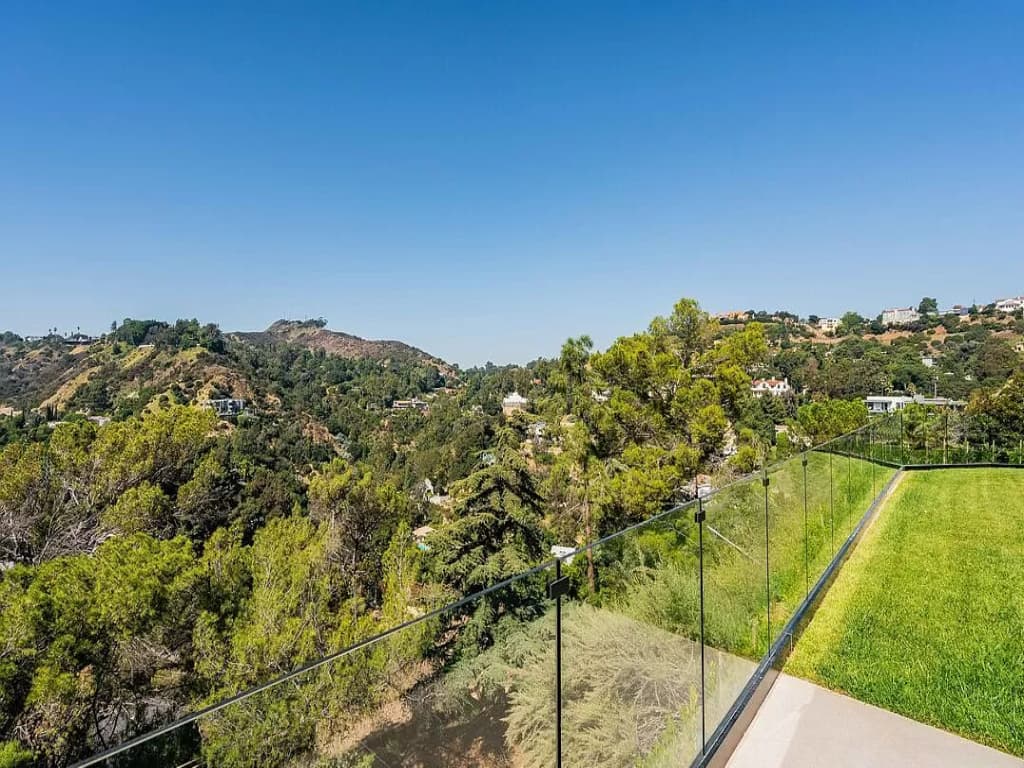 Monarch Modern - Image 53