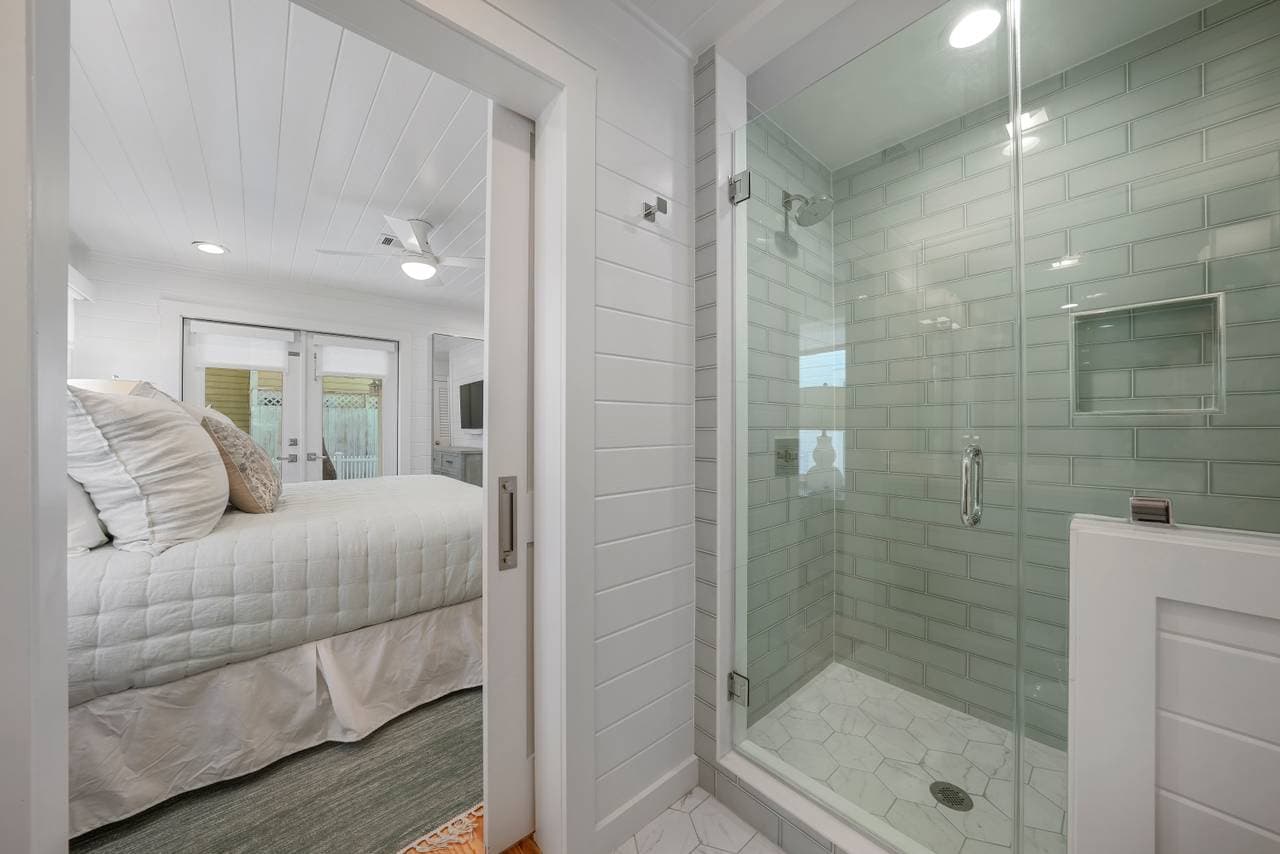 Knotty by Nature - Image 24