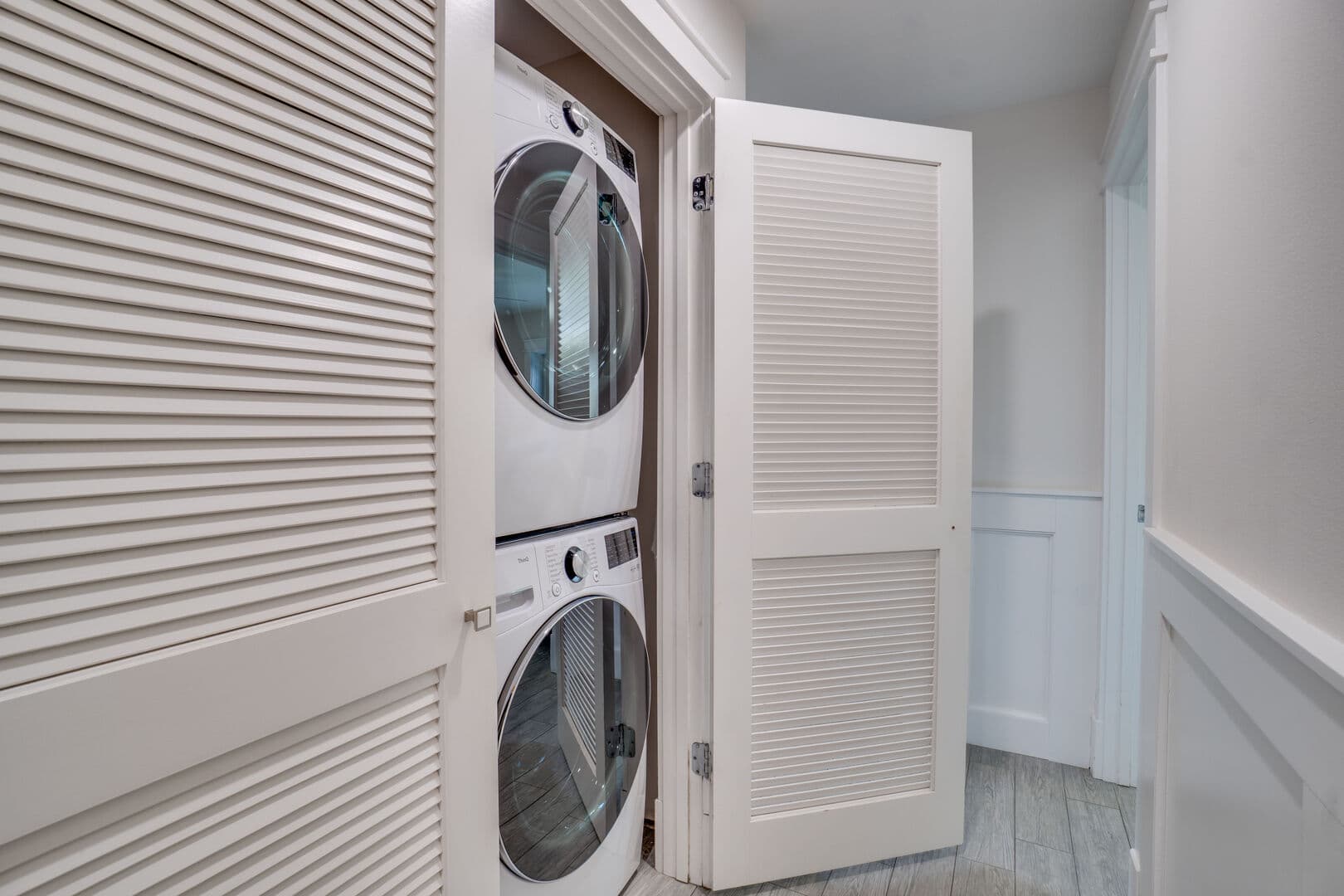 Stonehenge - Image 22