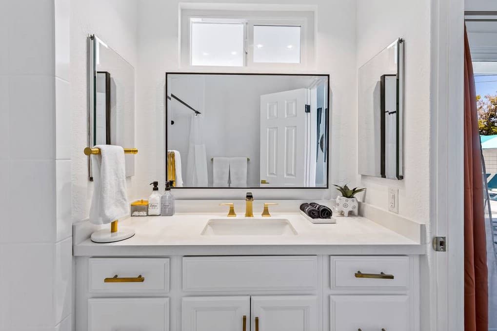 Desert Xscape - Image 34