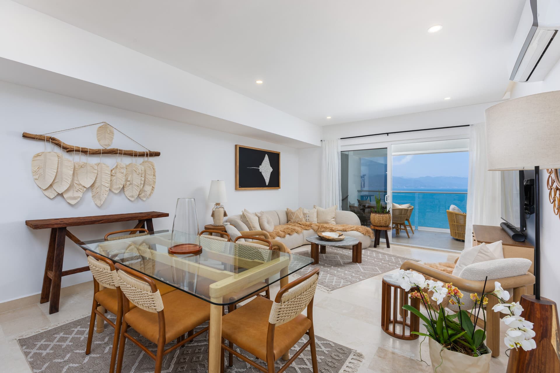 Harbor 171 Residences #803 - Image 3