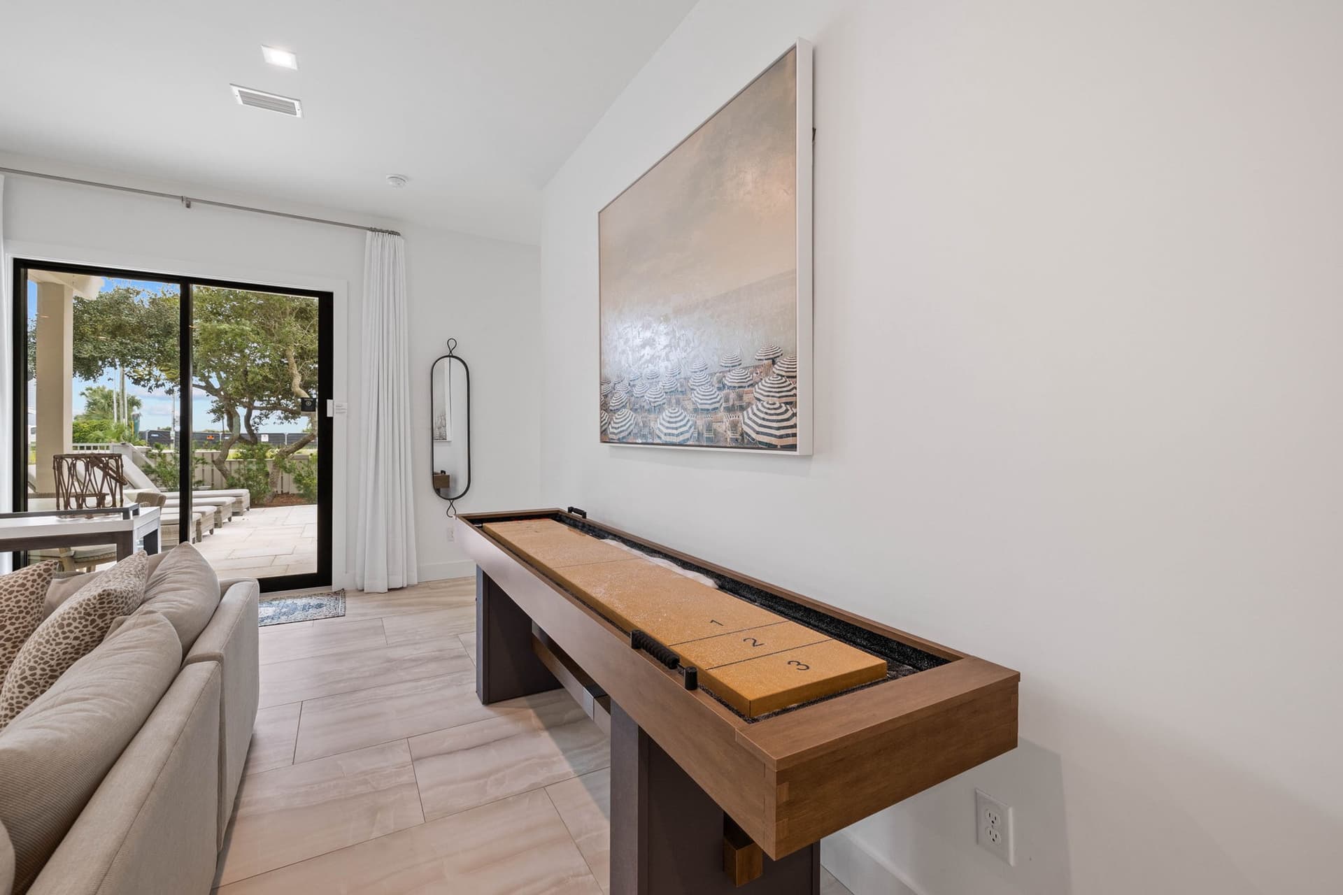 Eyes on Sunrise - Image 25